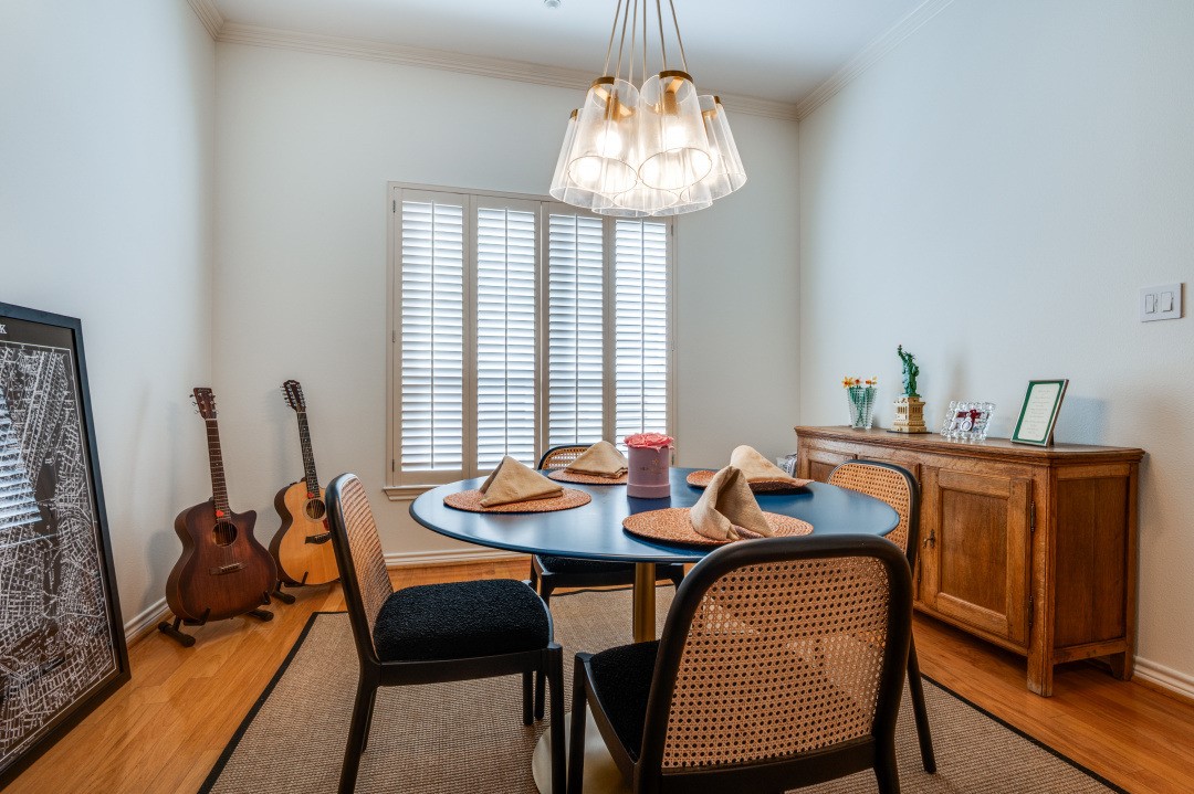 4411 Mckinney Avenue 19