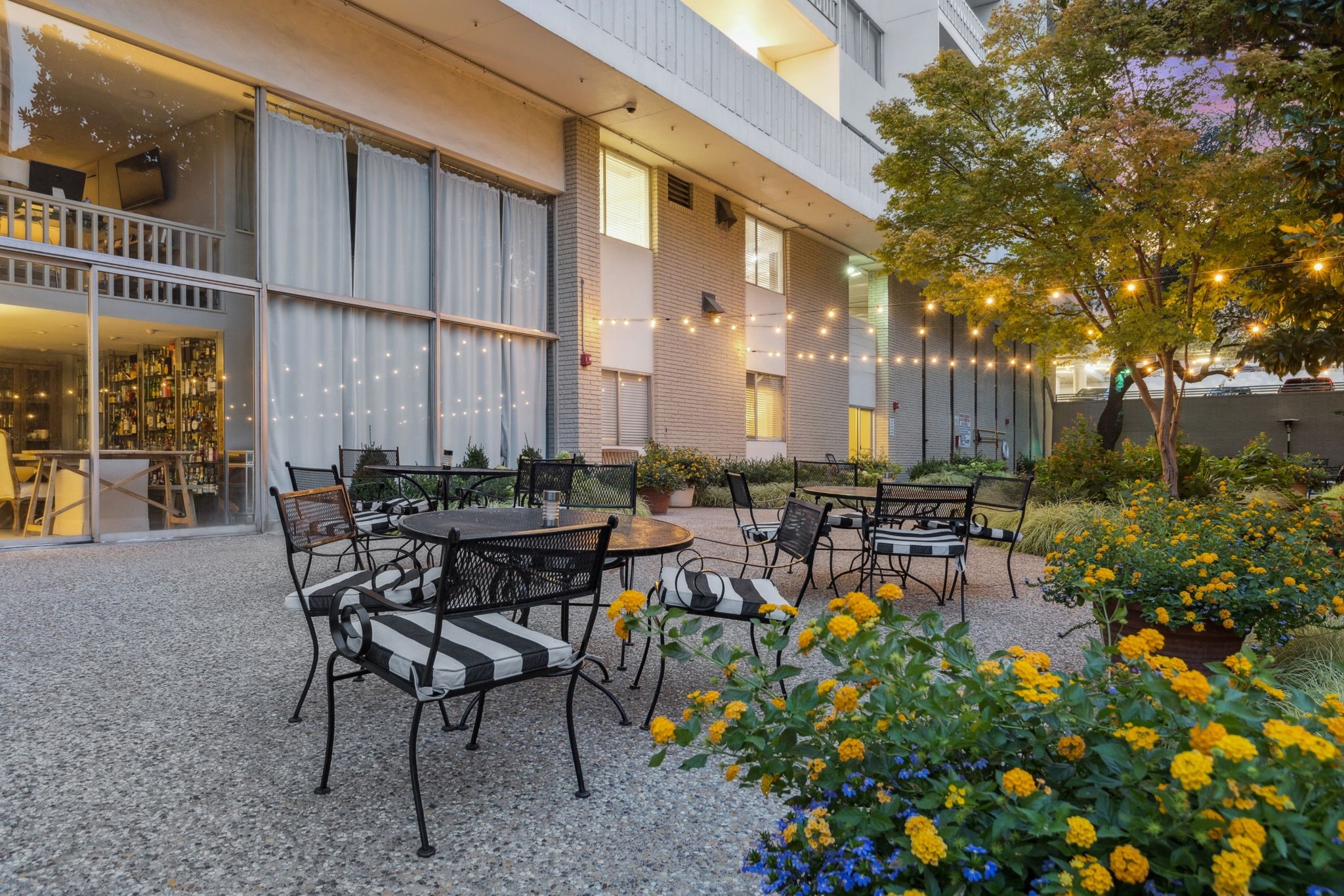 3701 Turtle Creek Boulevard 8H