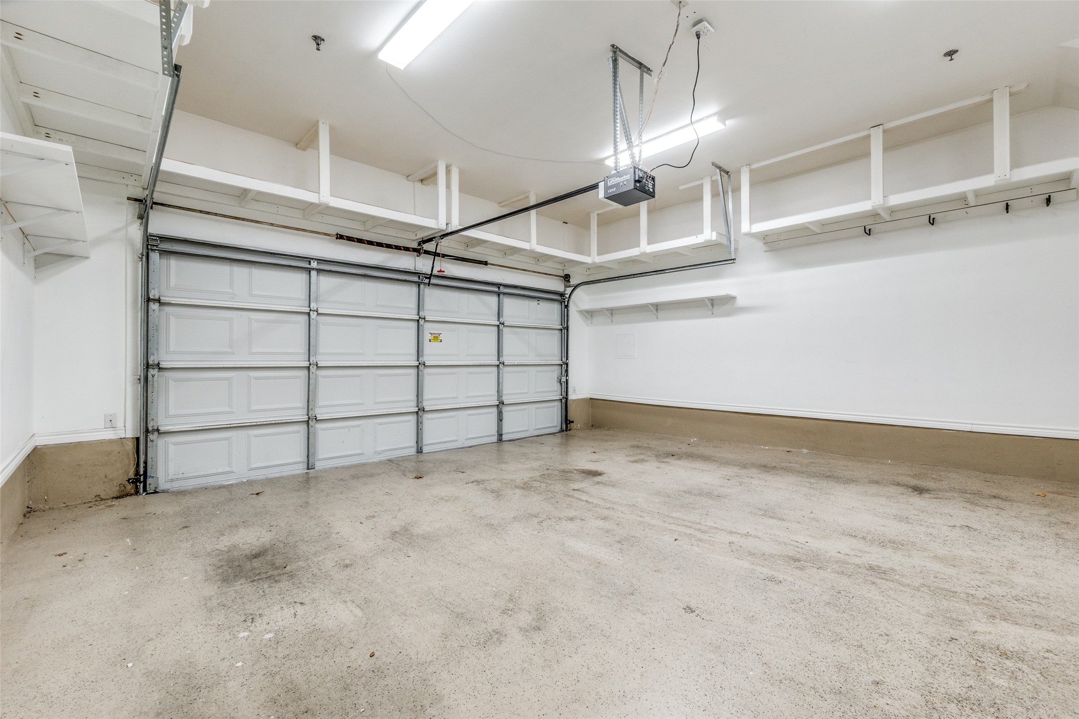 4411 Mckinney Avenue 38