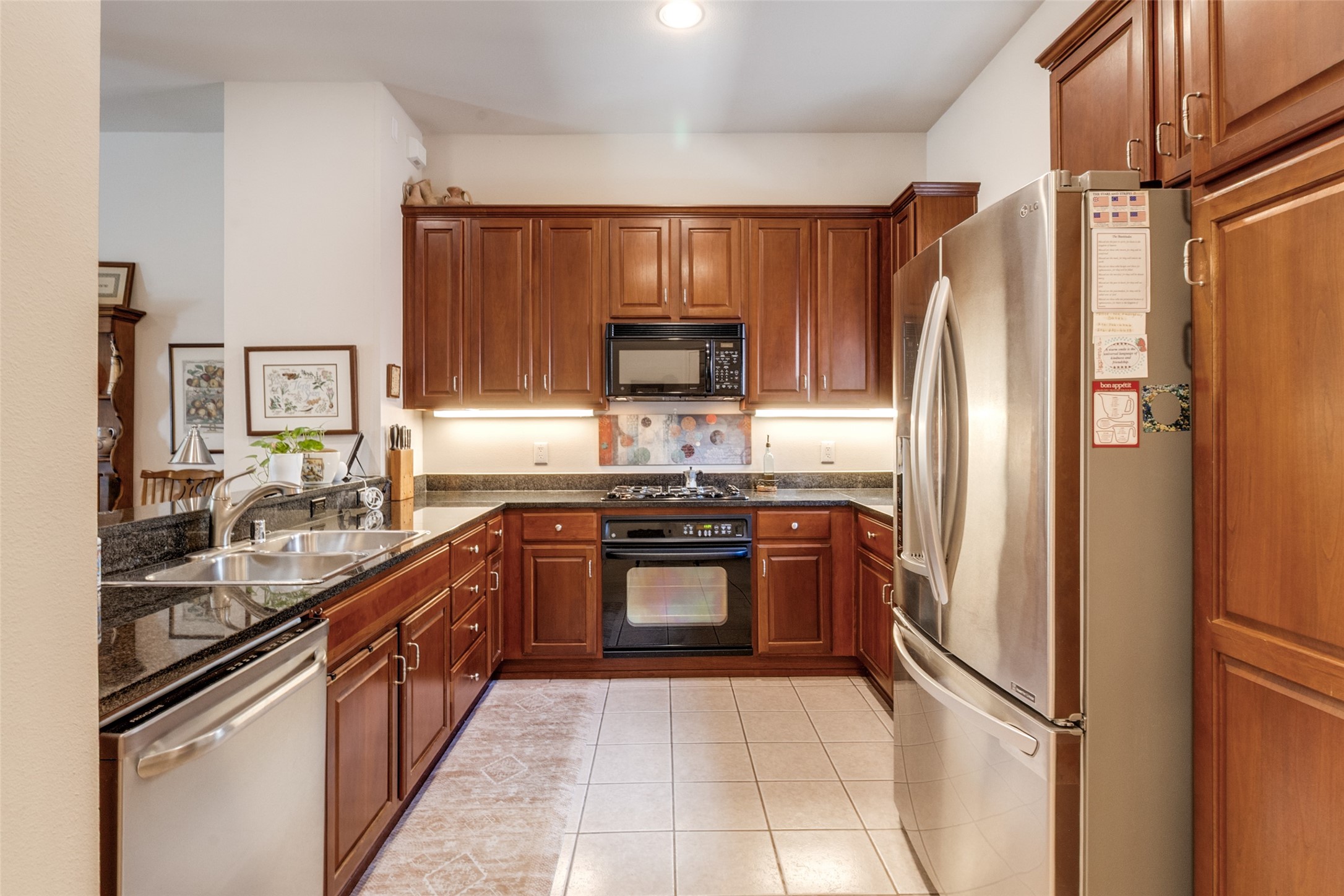 4411 MCKINNEY Avenue 6