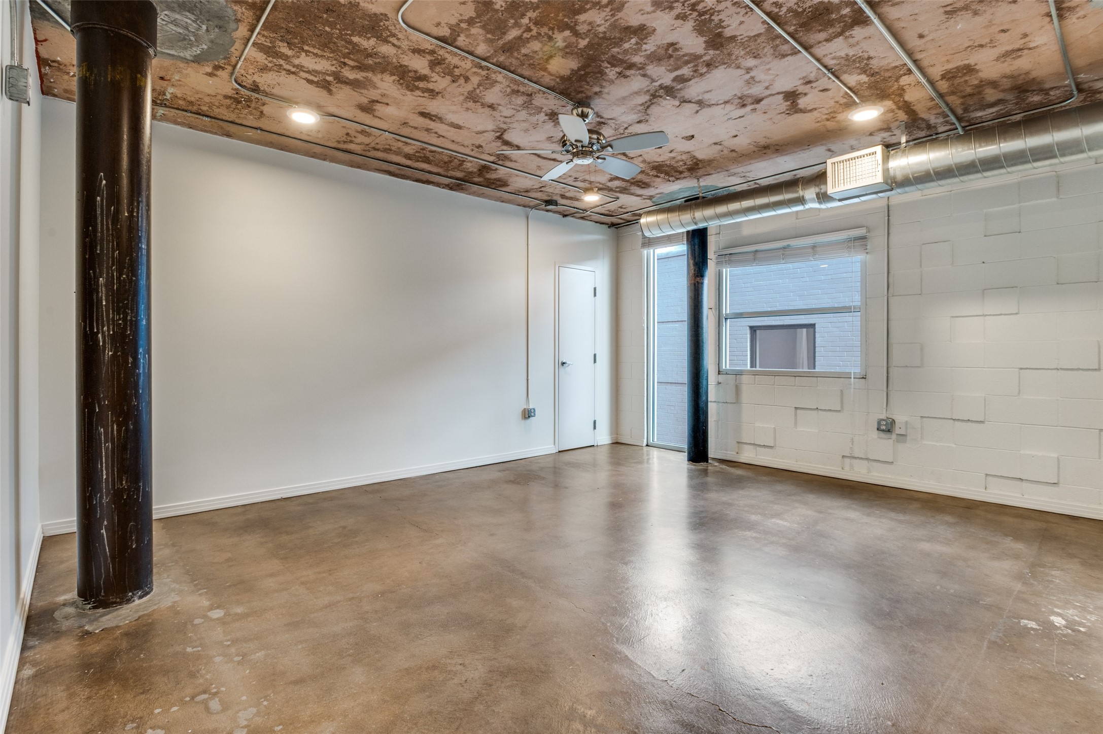 4330 North Central Expy 250