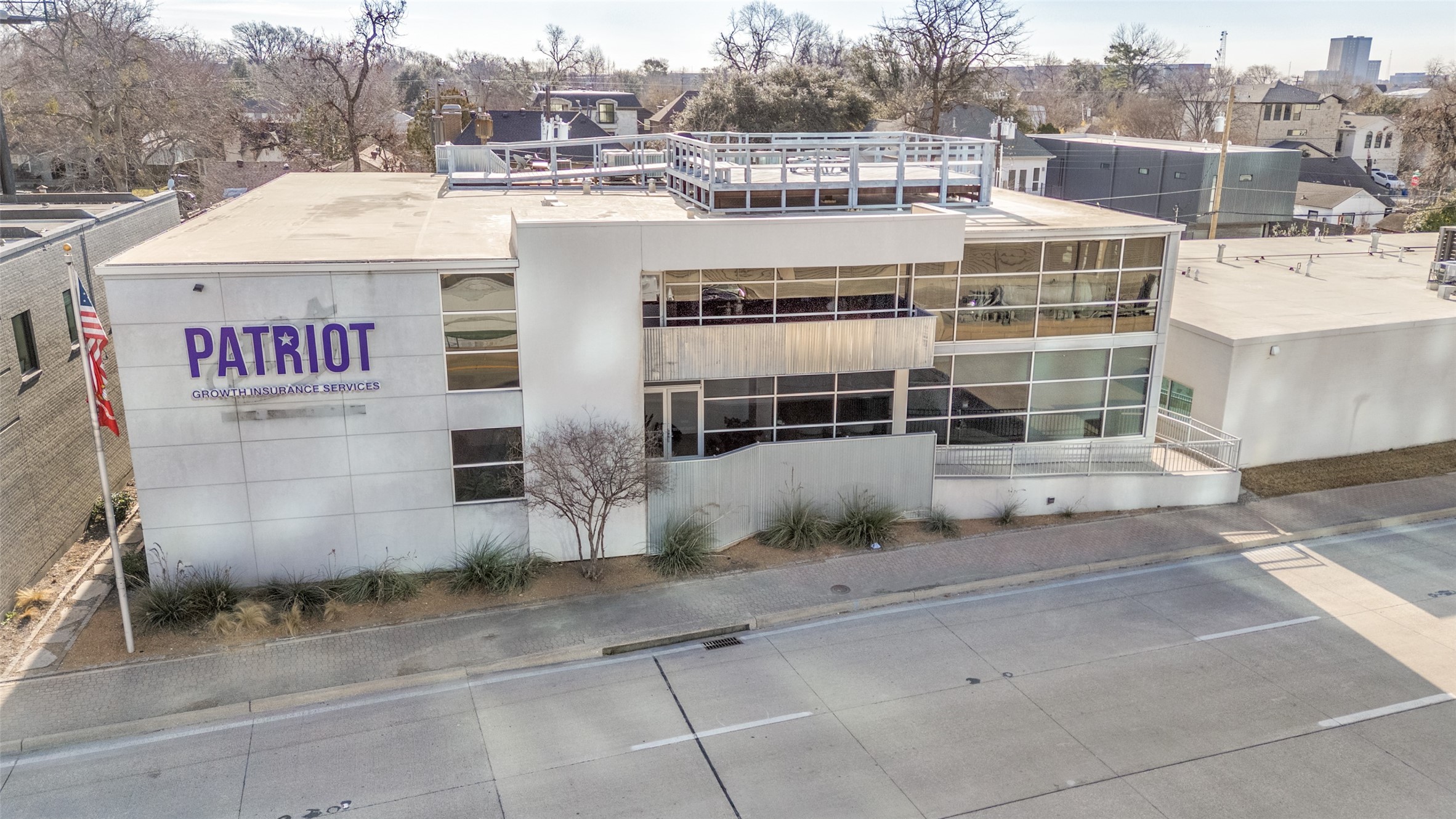 4330 North Central Expy 250