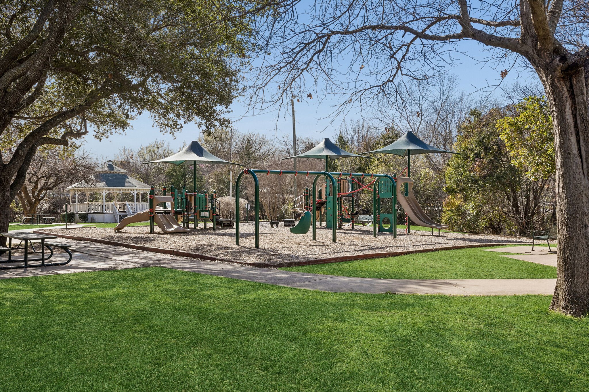 4008 Allencrest Lane