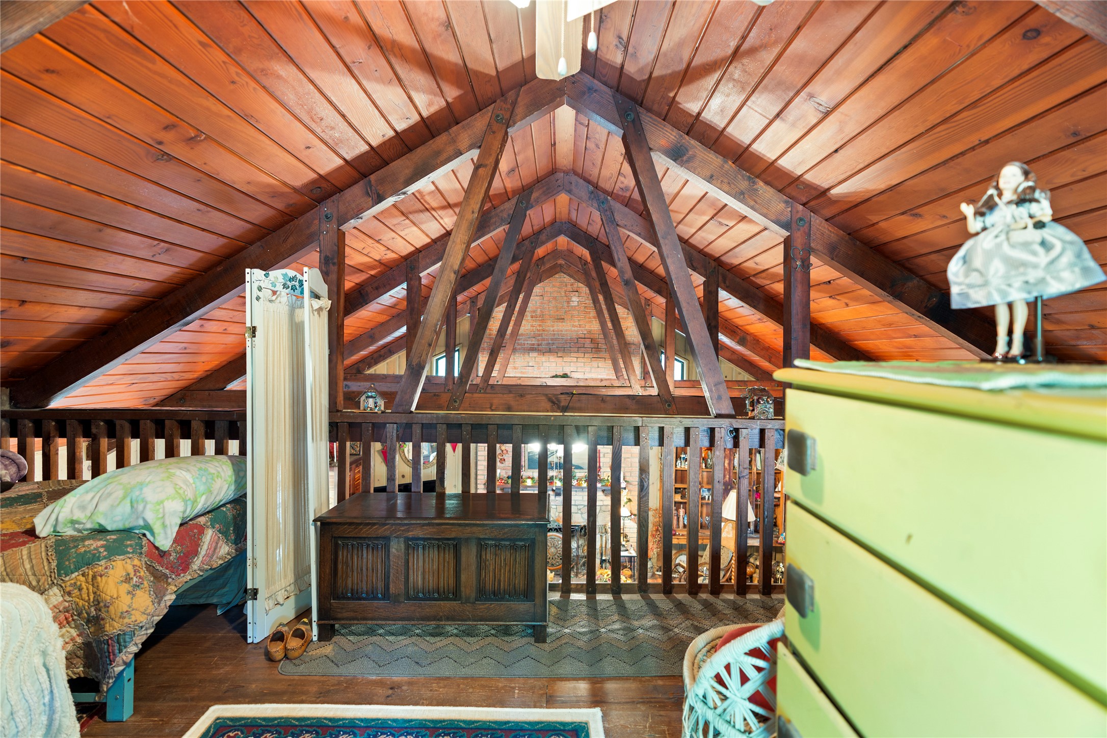 279 Canyon Drive