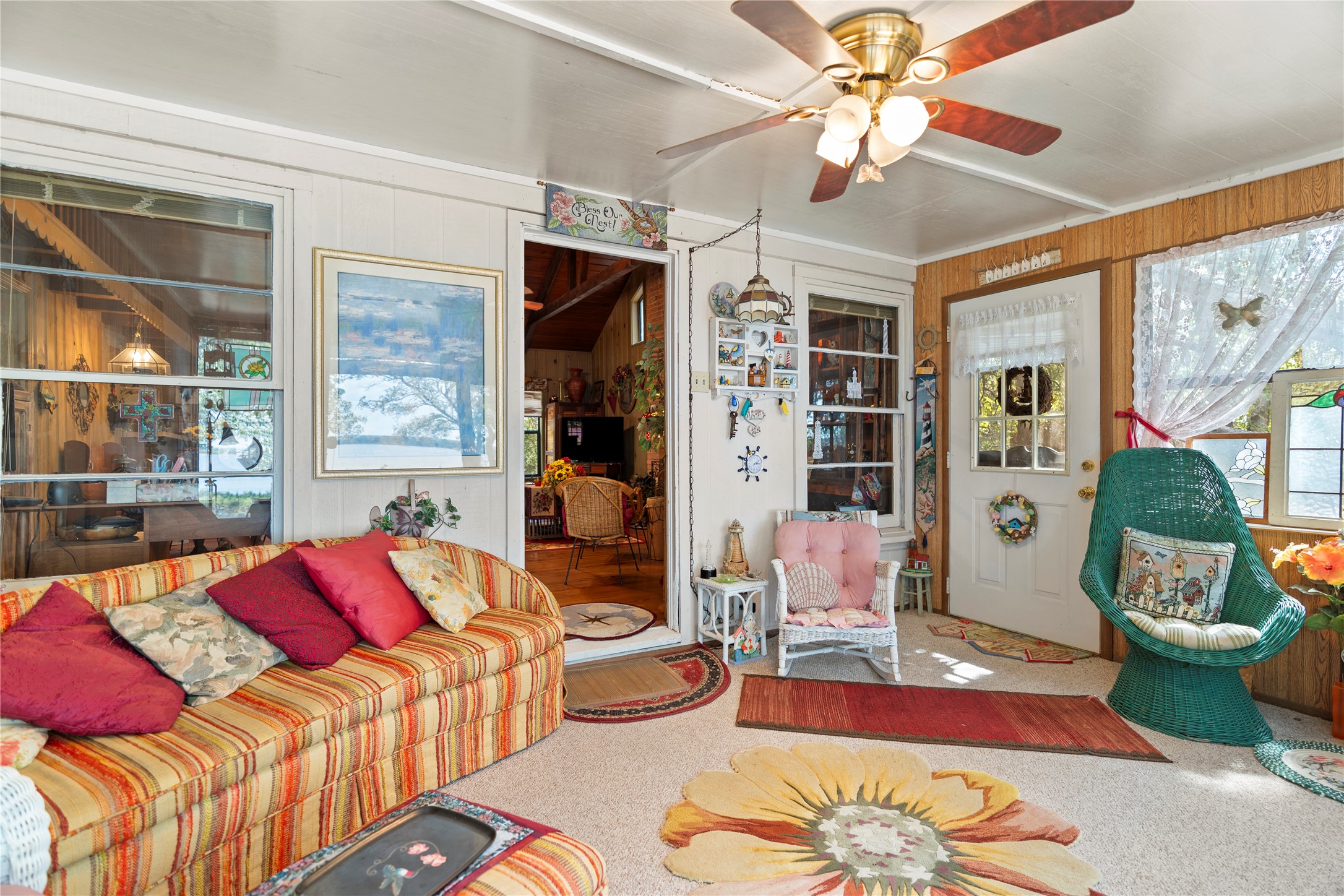 279 Canyon Drive