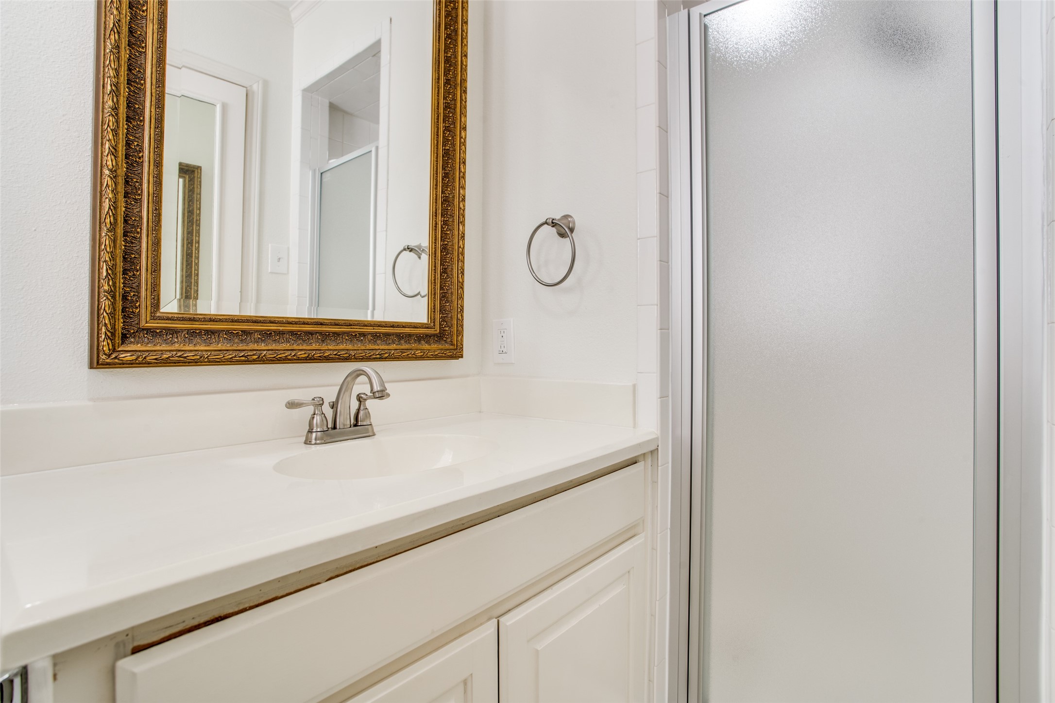 4209 Greenbrier Drive