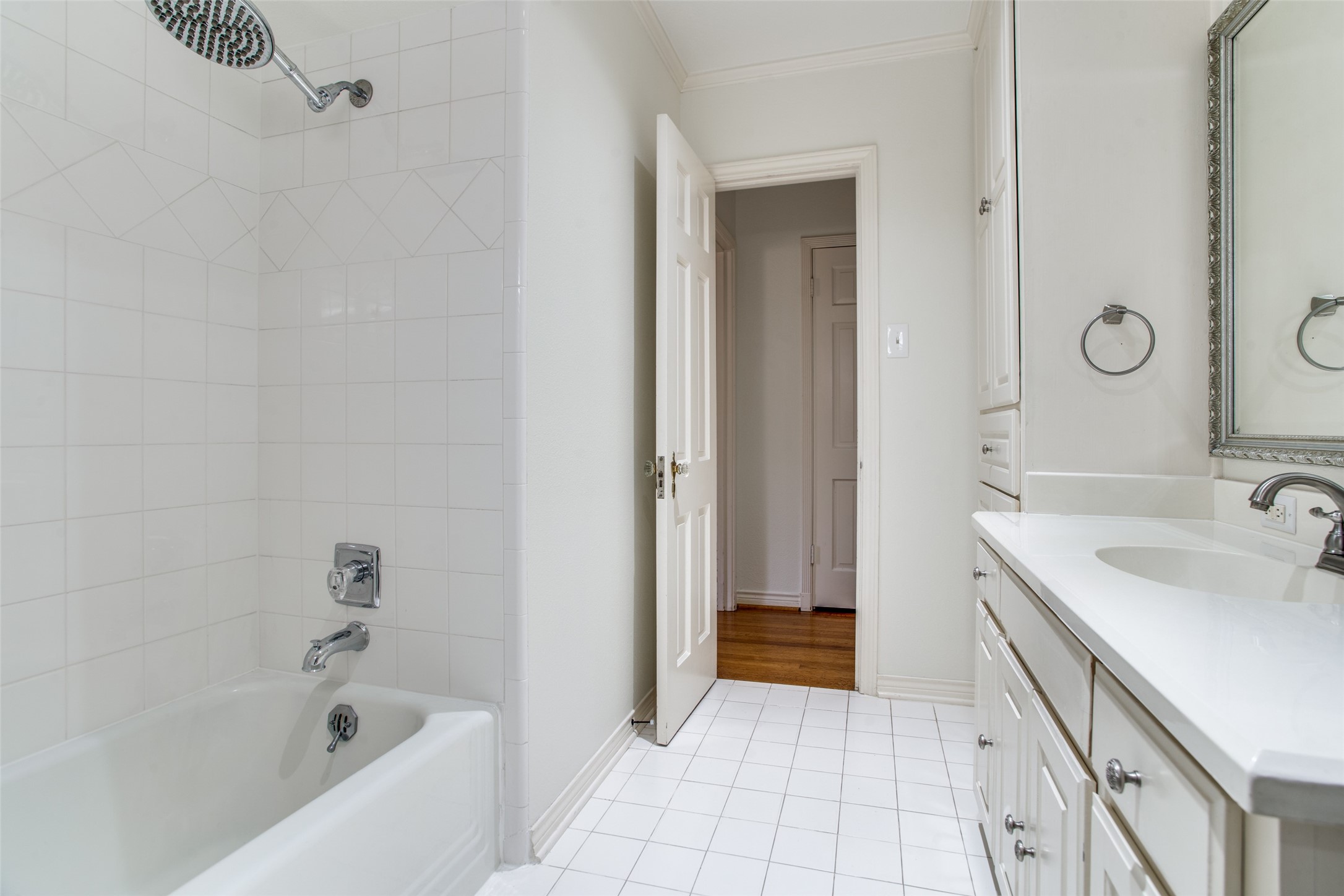 4209 Greenbrier Drive