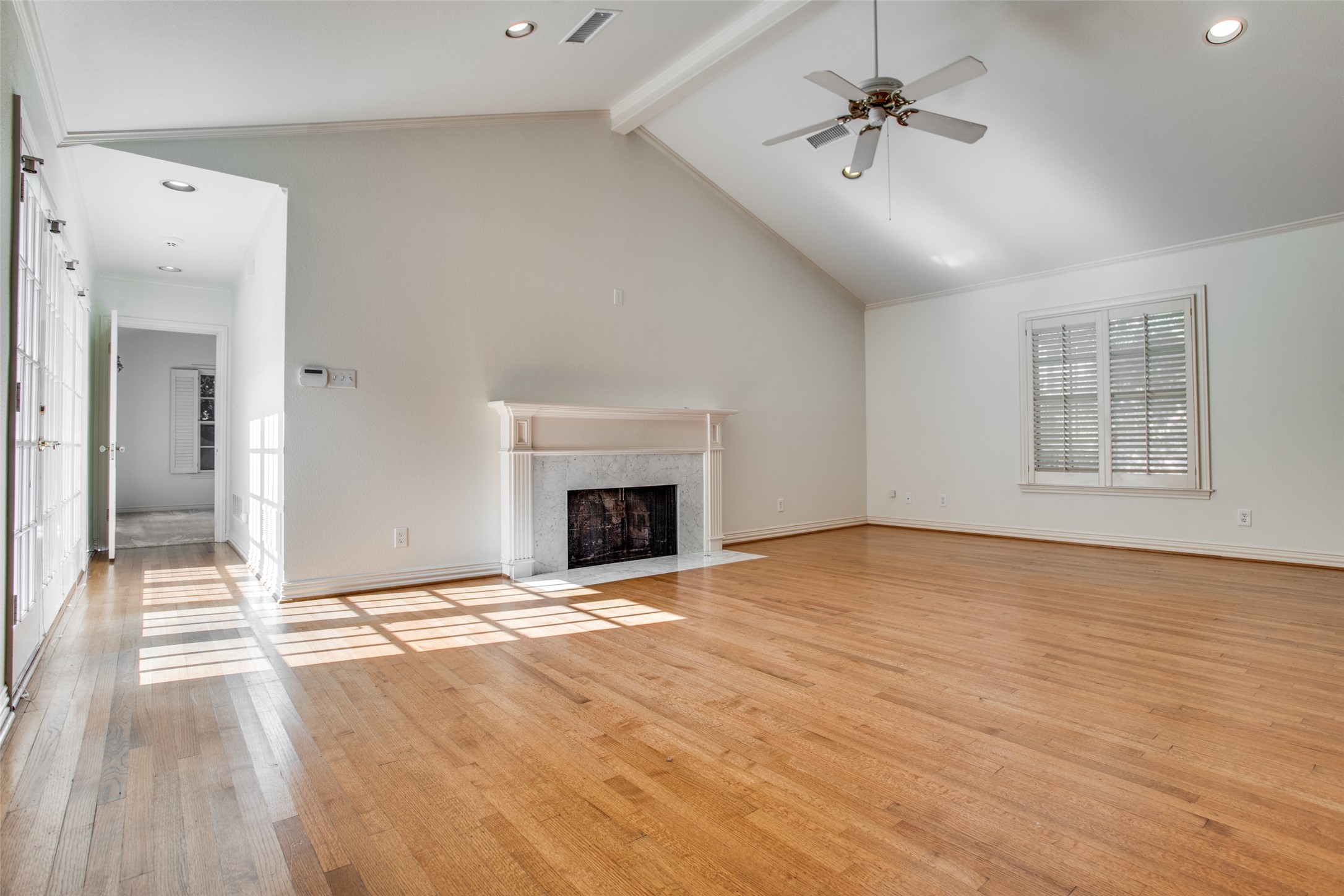 4209 Greenbrier Drive