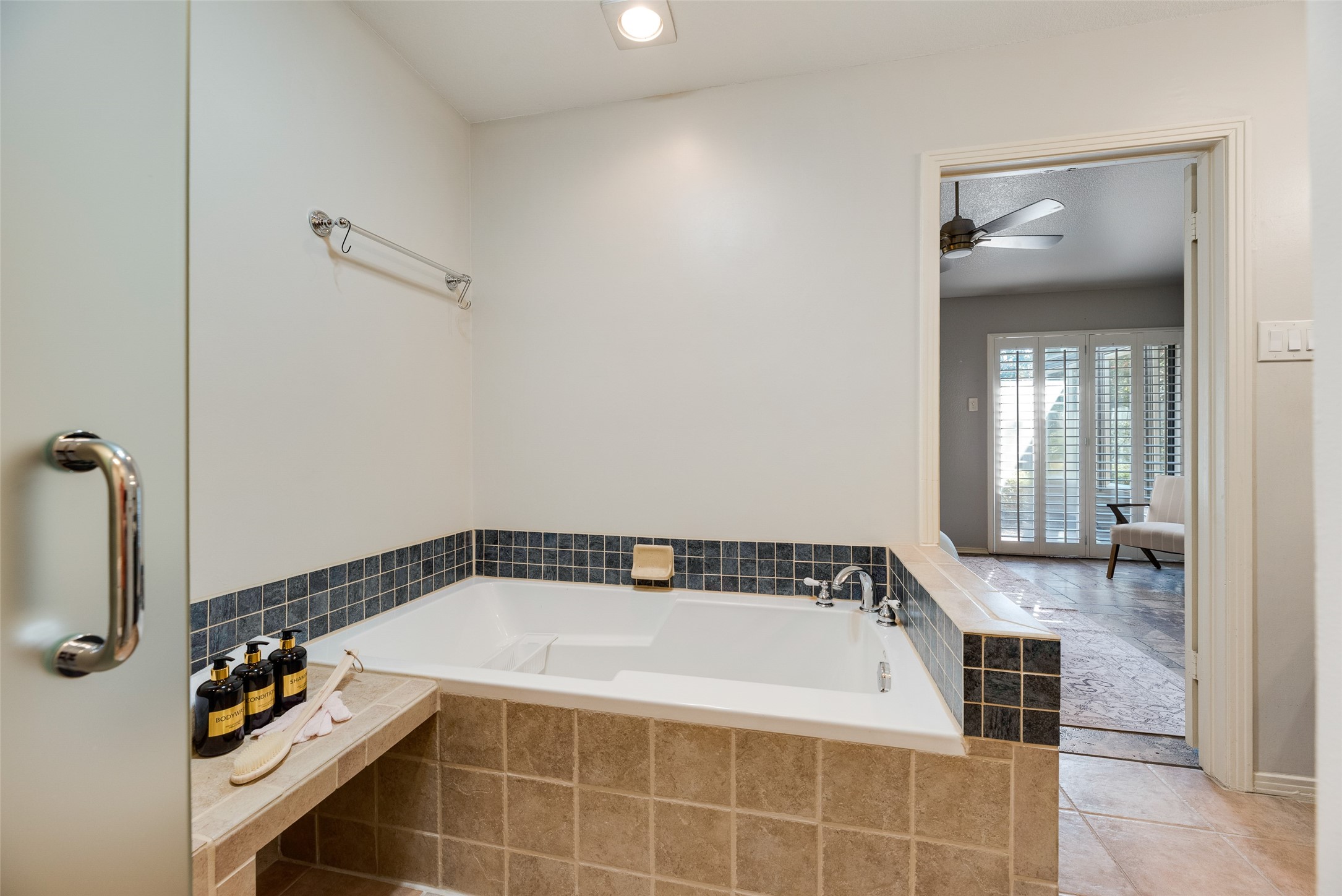 7844 High Oaks Circle