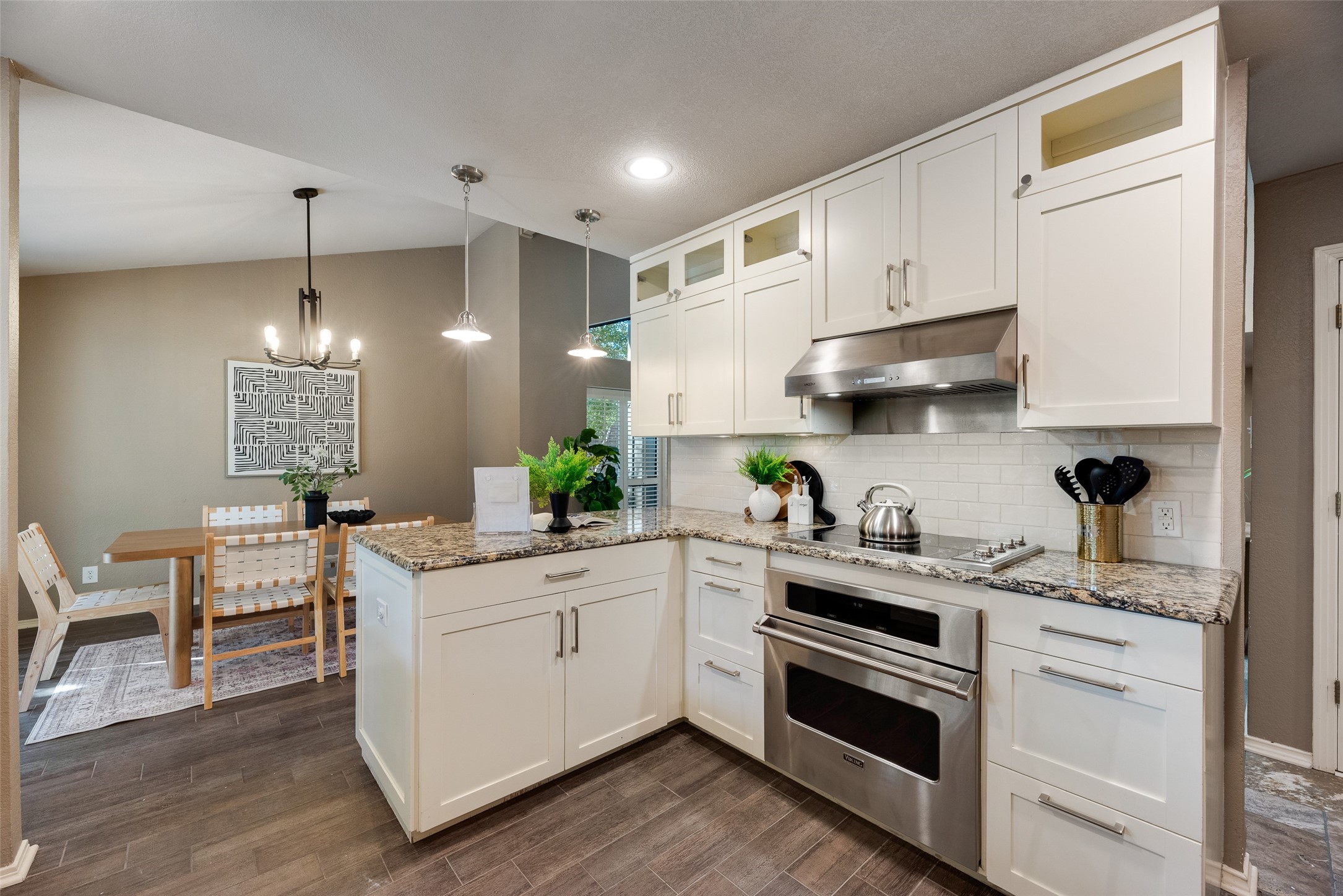 7844 High Oaks Circle