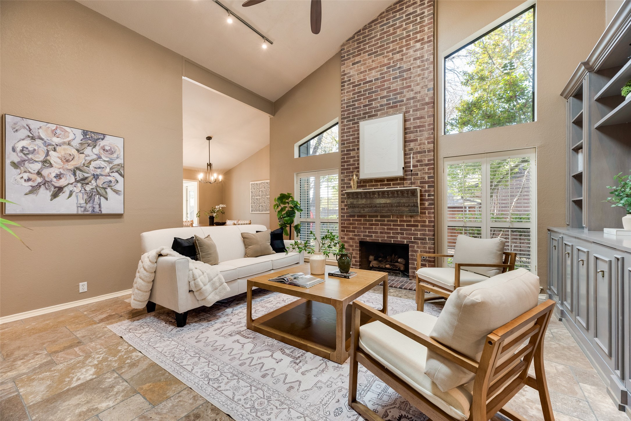 7844 High Oaks Circle