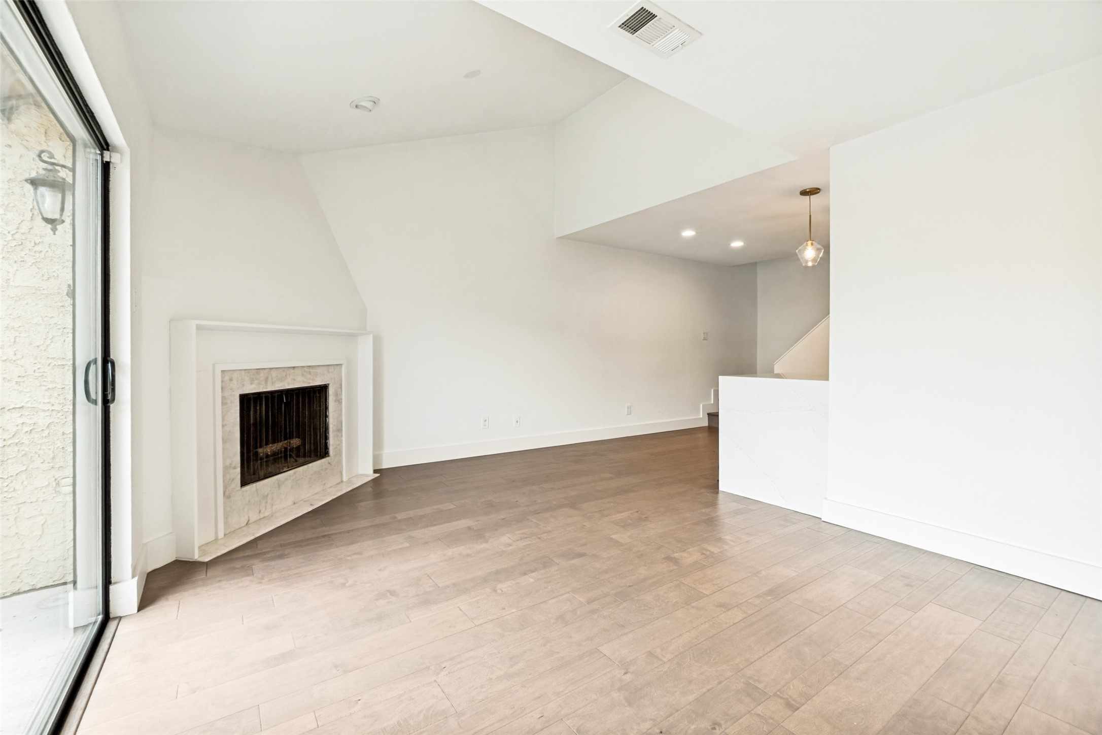 7640 W Greenway Boulevard 8H