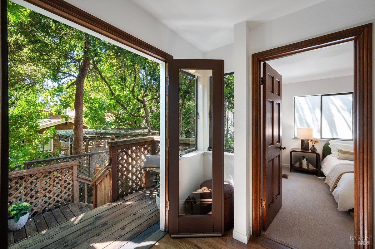 412 Johnson Street # 4