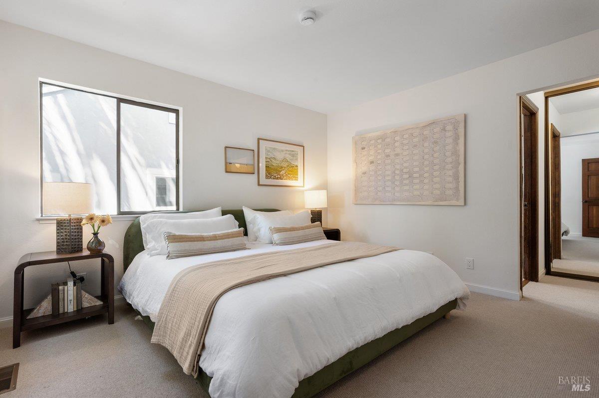 412 Johnson Street # 4