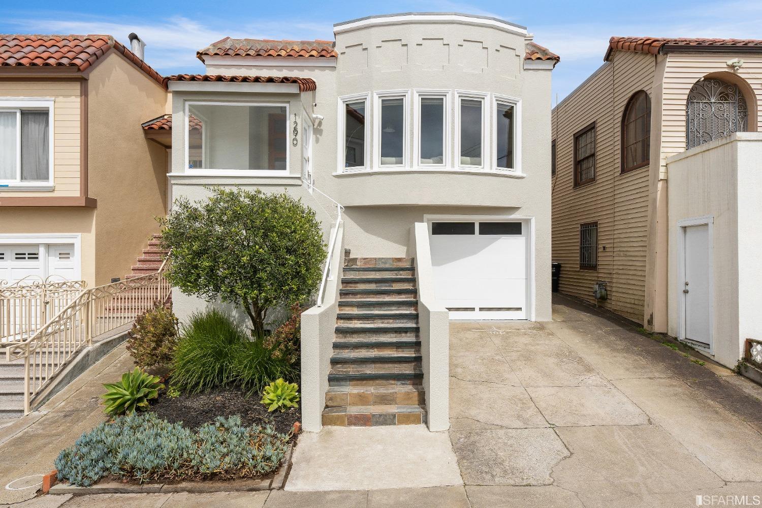 1290 30th Avenue