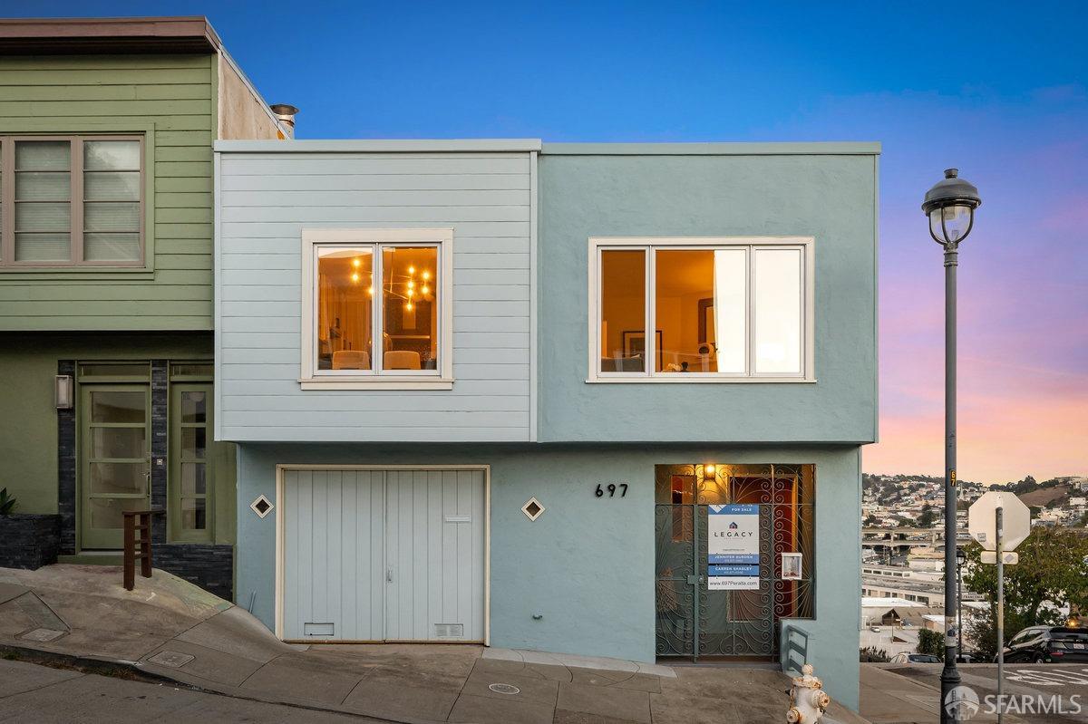 697 Peralta Avenue