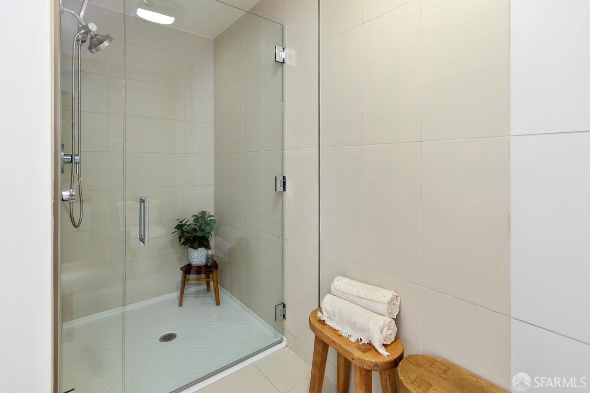 35 Dolores Street # 201