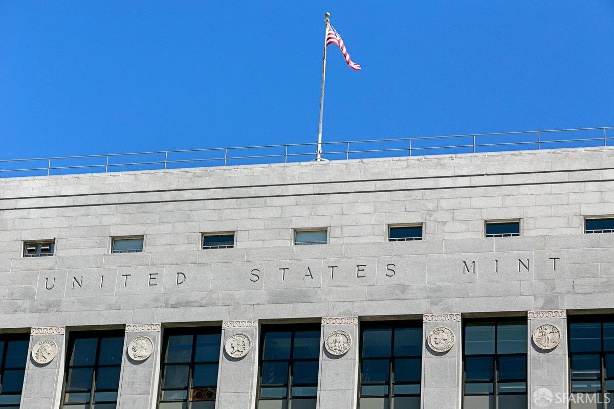 35 Dolores Street # 201