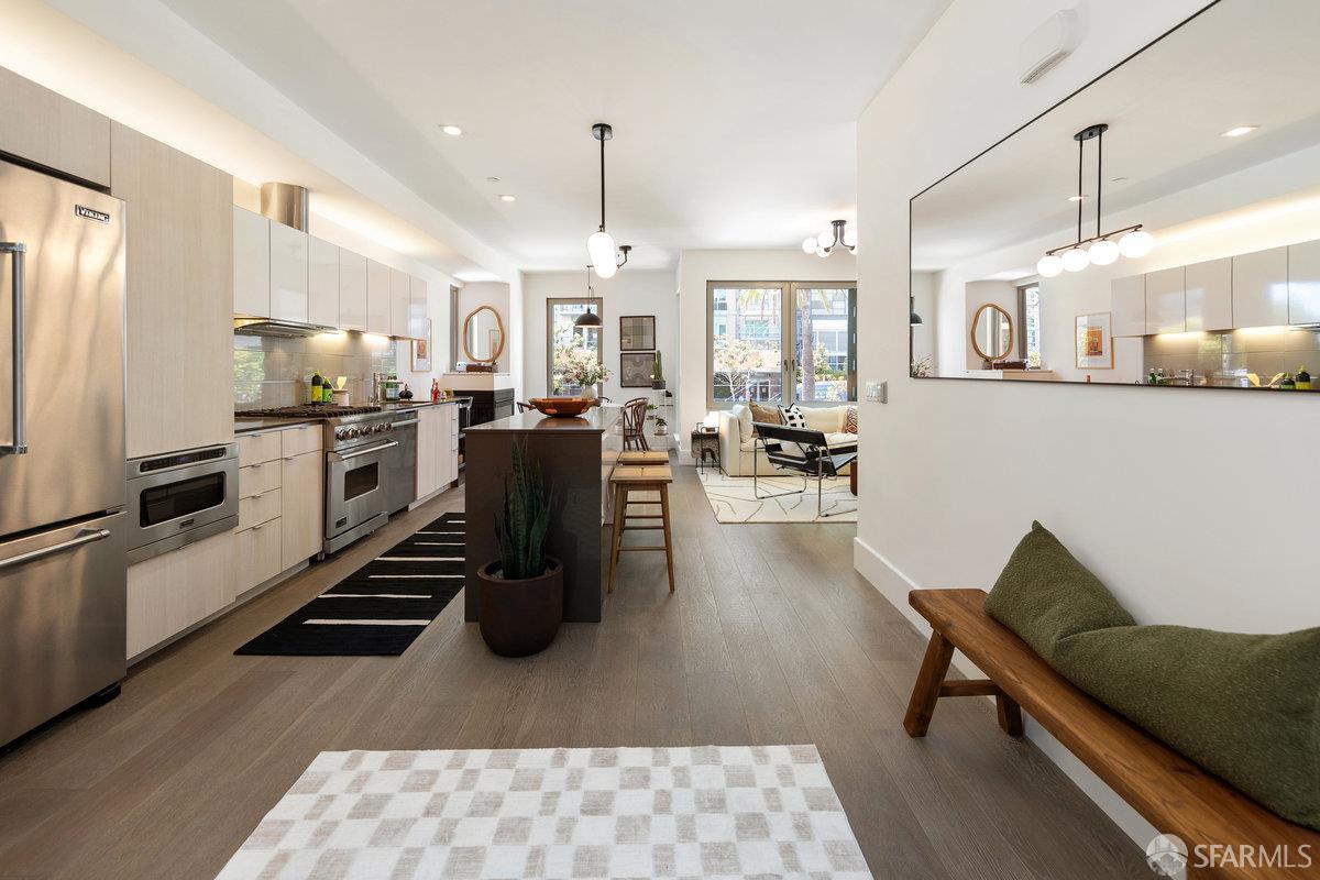 35 Dolores Street # 201