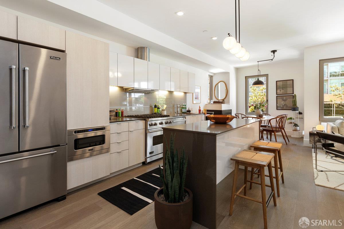 35 Dolores Street # 201