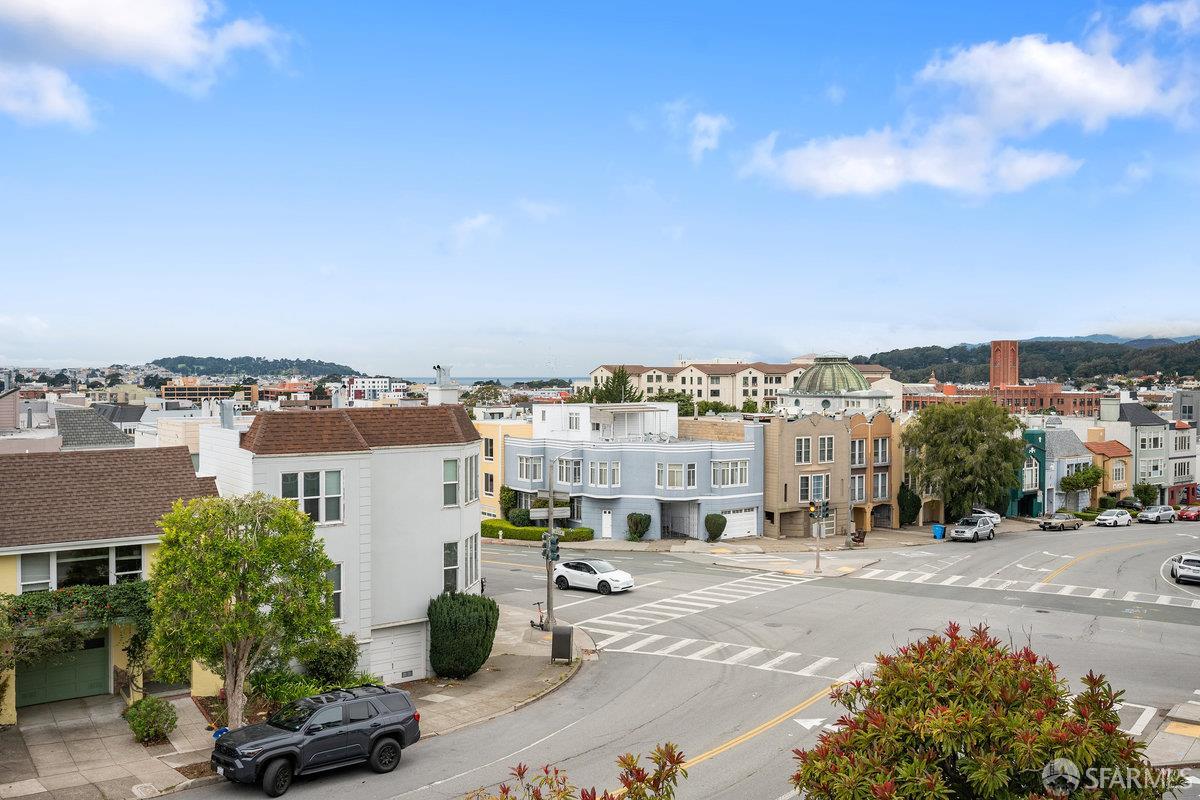 112 Stanyan Street