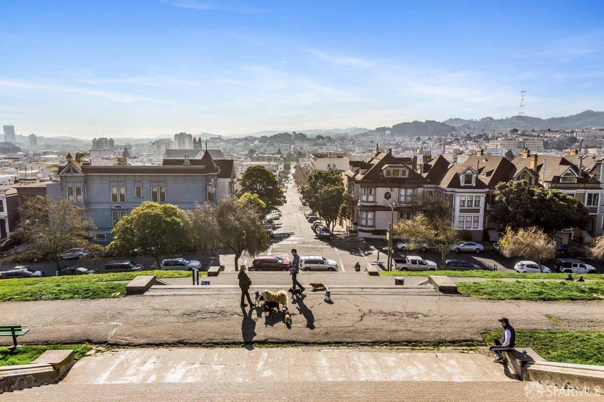 2051 Scott Street # 403