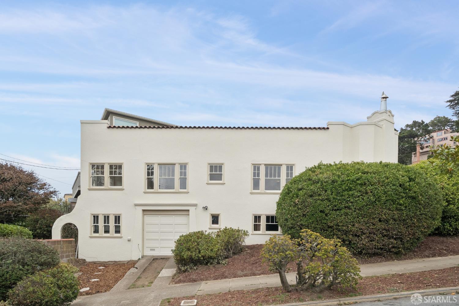 198 Vasquez Avenue