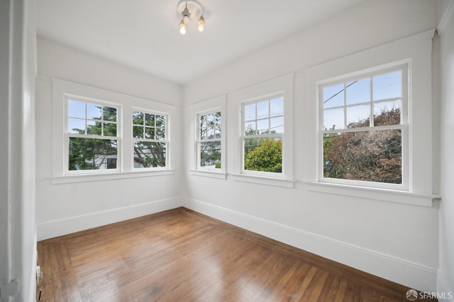 198 Vasquez Avenue