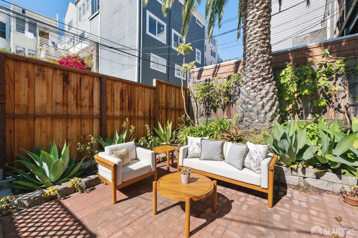 952 Guerrero Street