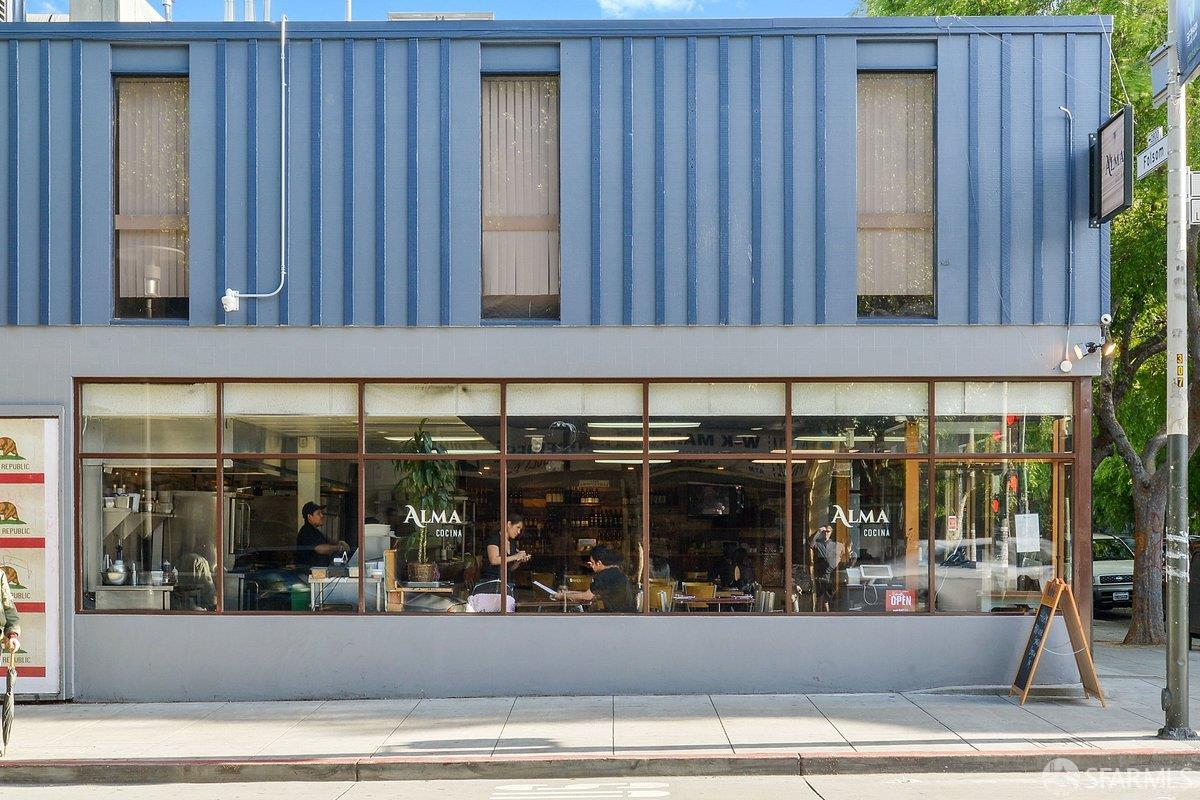 952 Guerrero Street