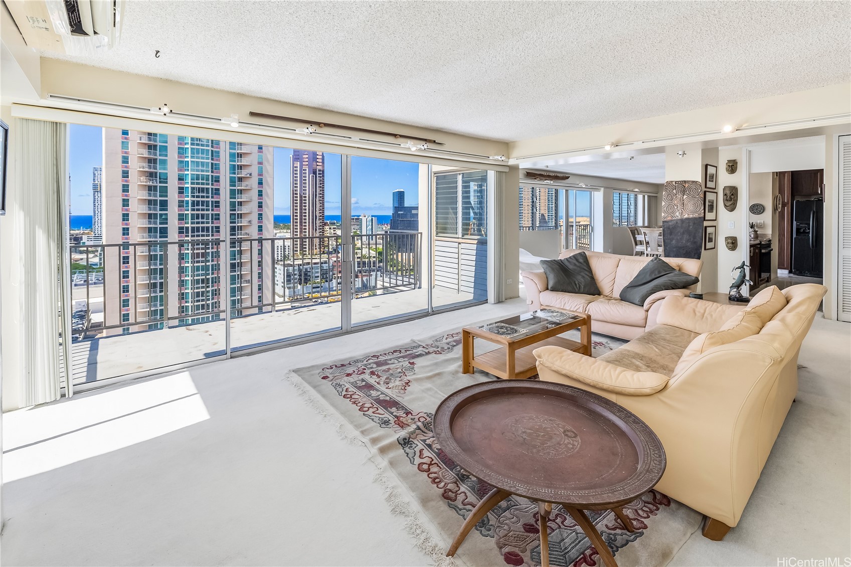 818 S King Street PH-2100