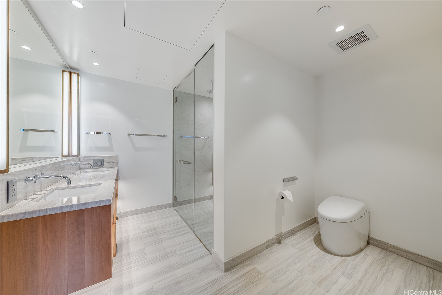 1100 Ala Moana Boulevard 3008