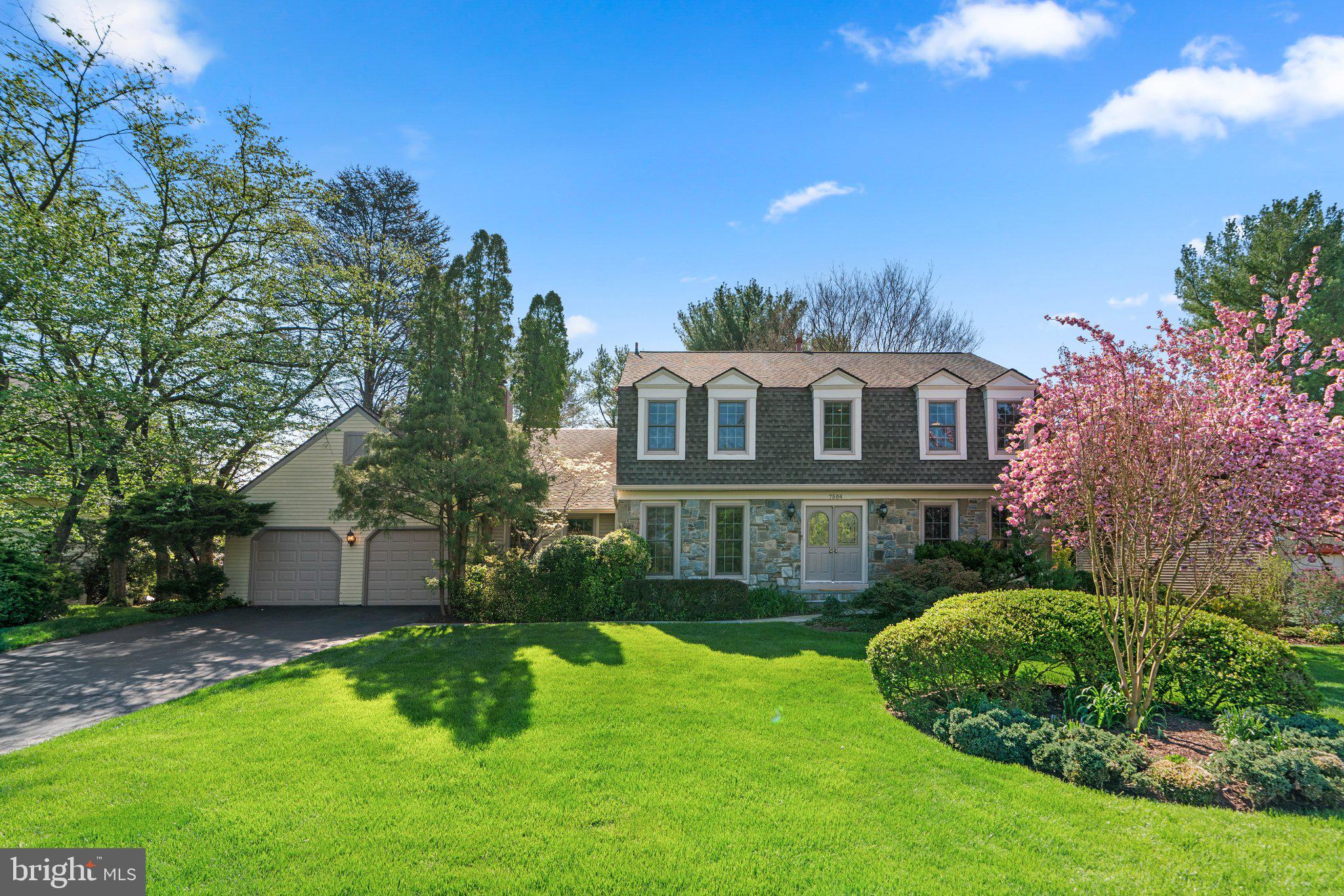 7504 Royal Dominion Dr