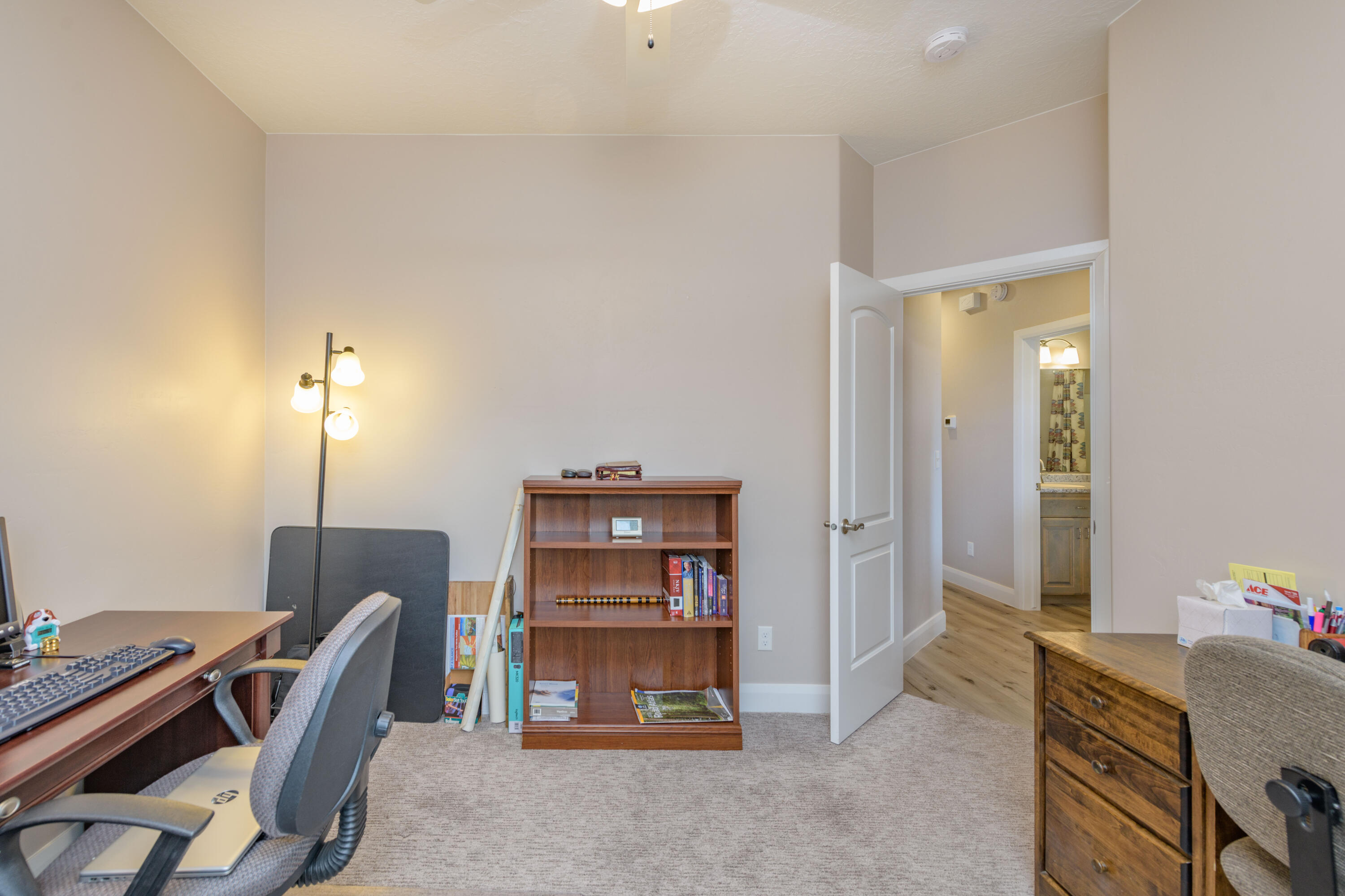 3898 N Driftwood LN