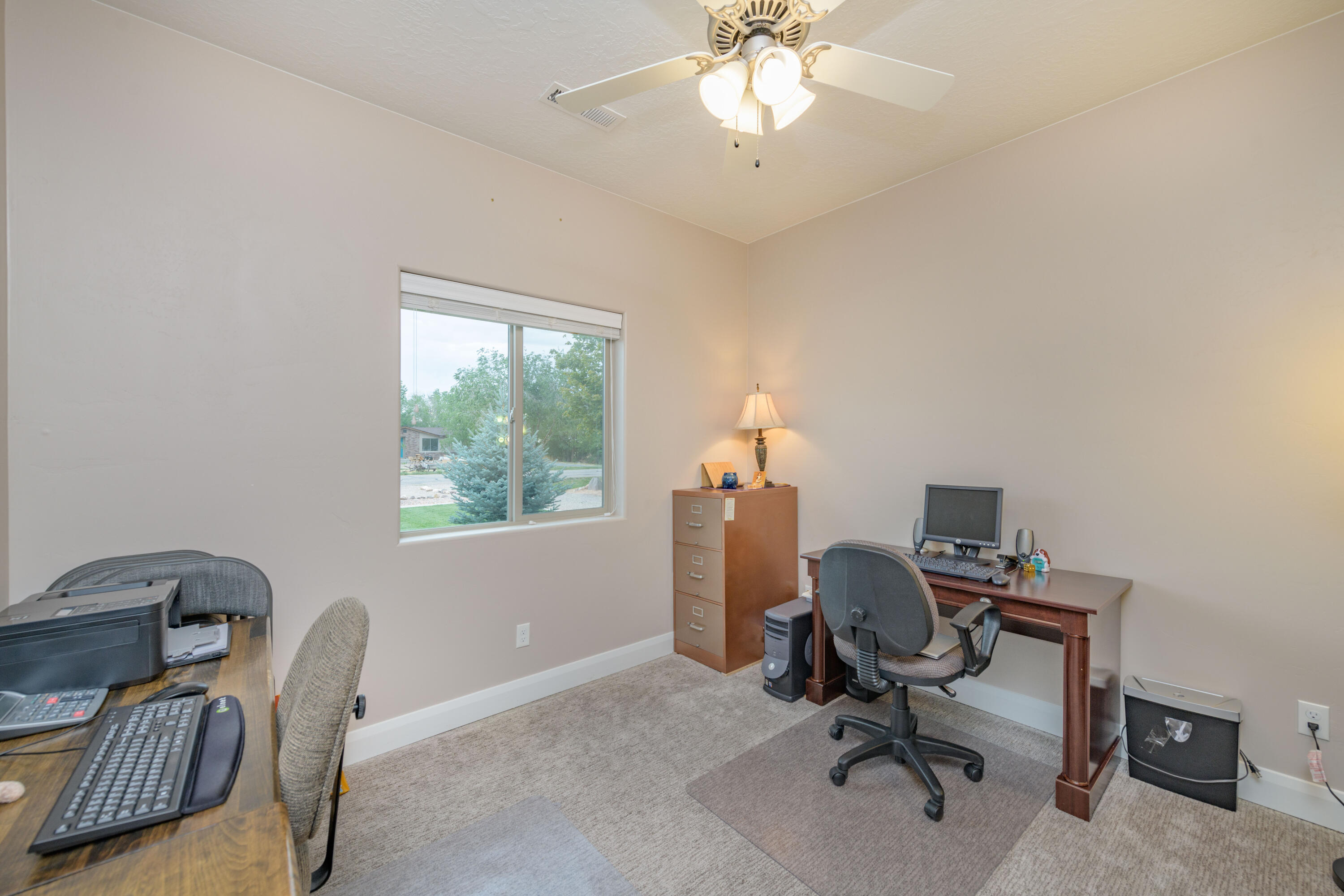 3898 N Driftwood LN