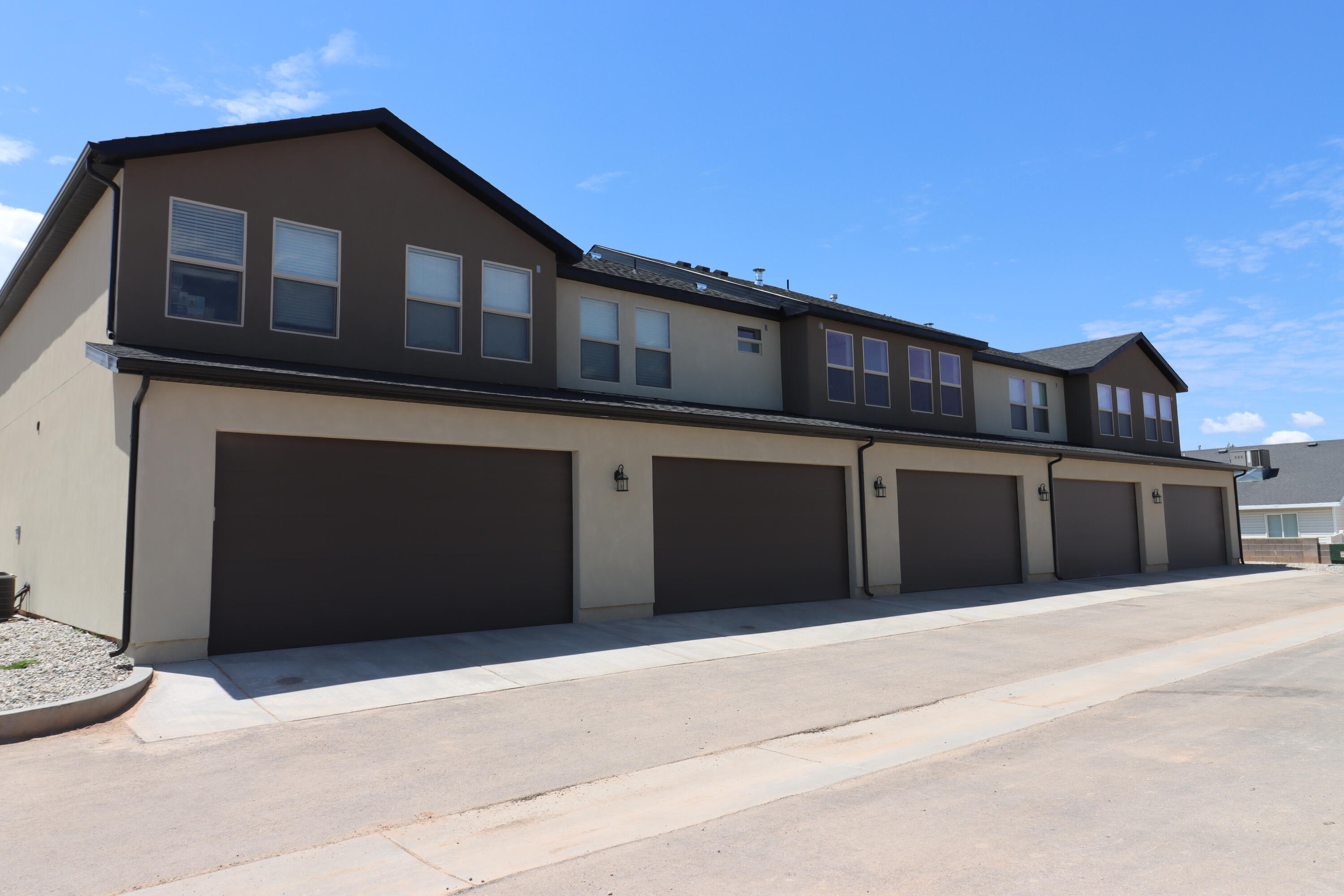 498 W 1225 N, 26