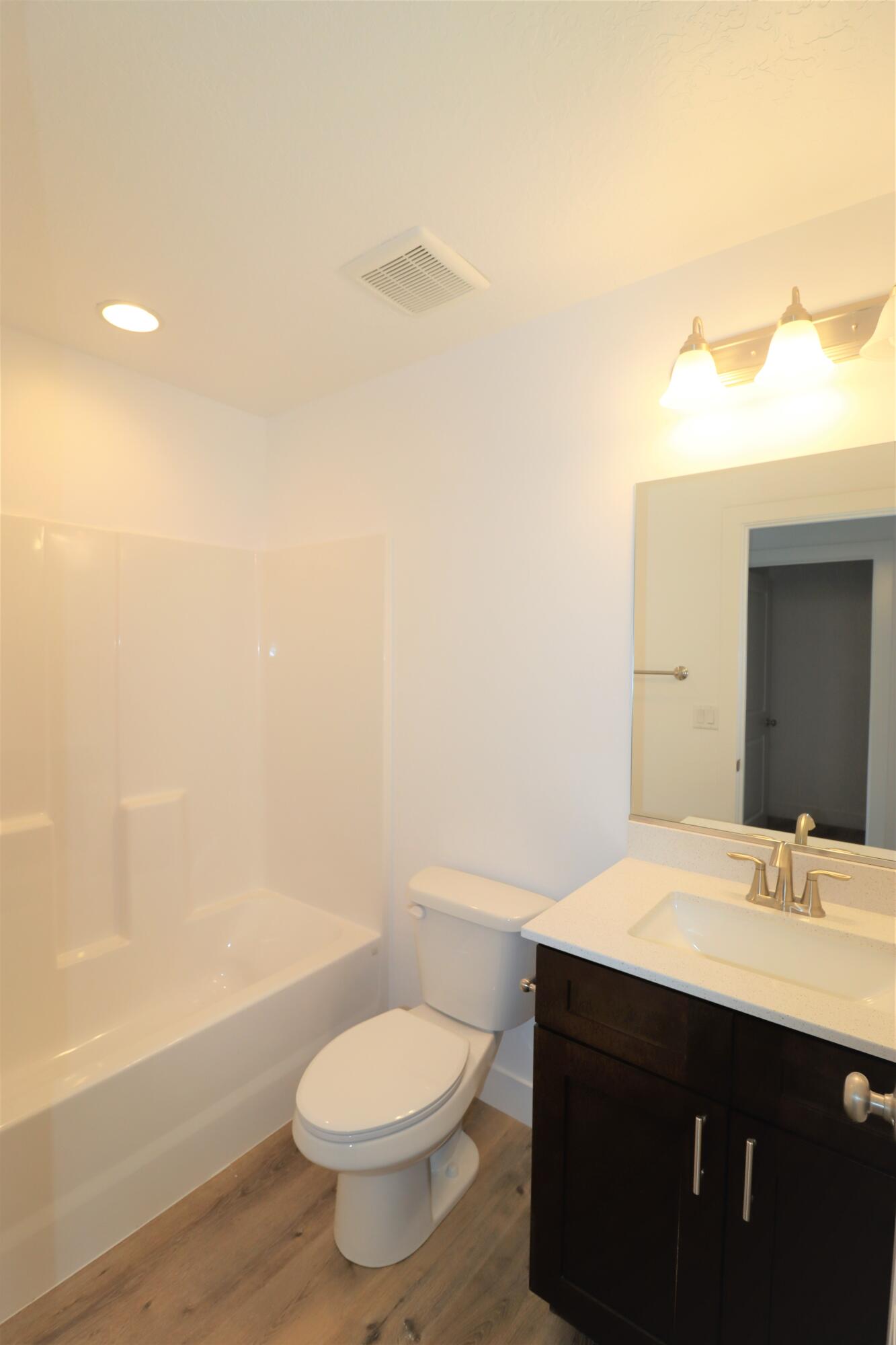 498 W 1225 N, 26
