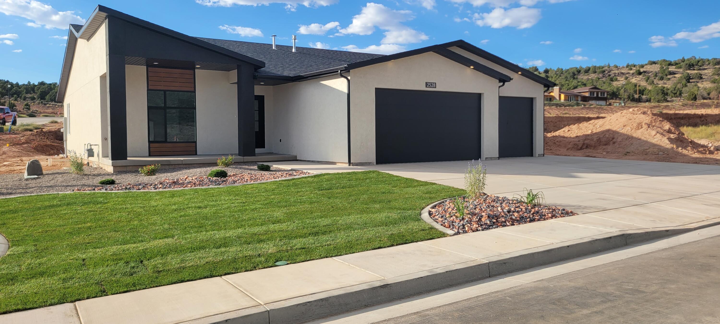 2528 W Black Sage DR