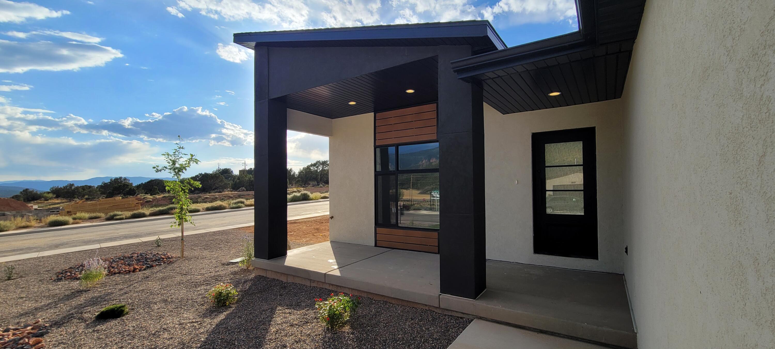 2528 W Black Sage DR