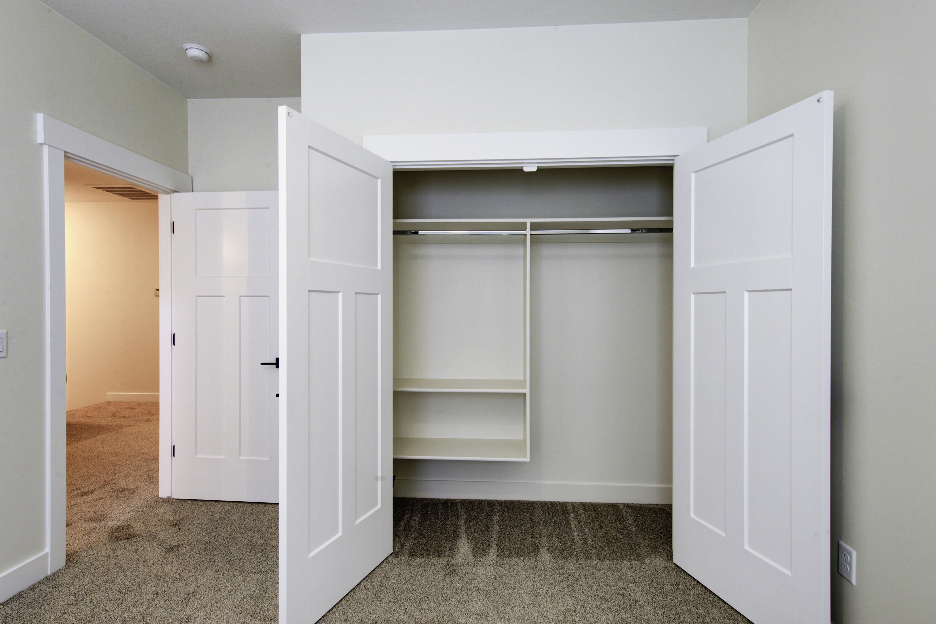 2875 W Cody RD, #50