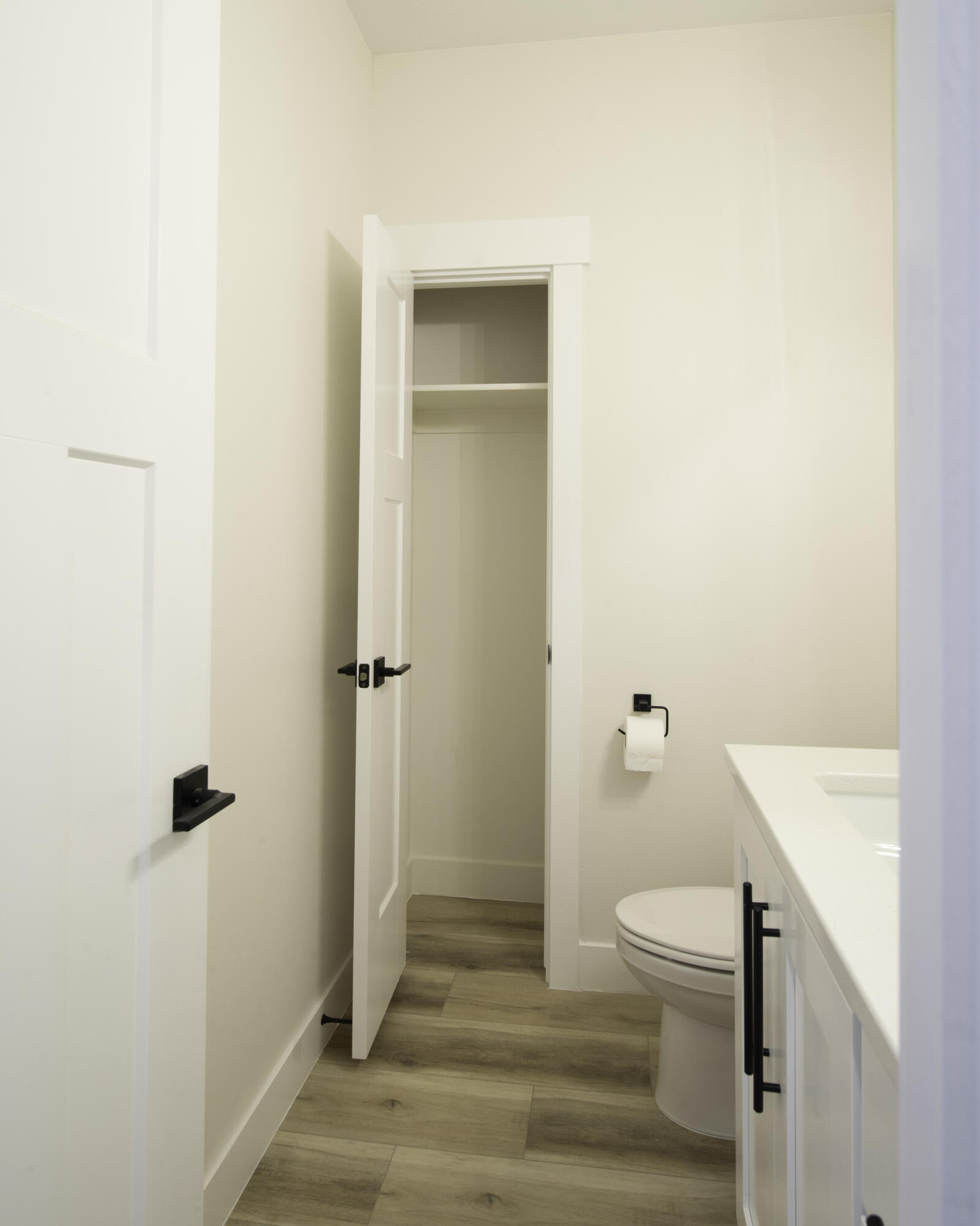2875 W Cody RD, #50