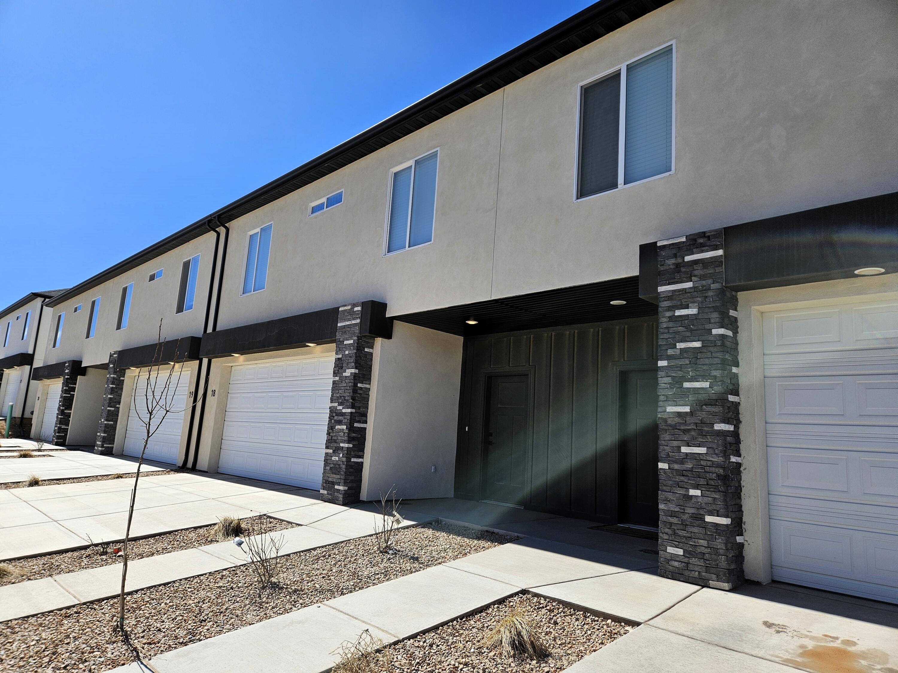 2875 W Cody RD, #50