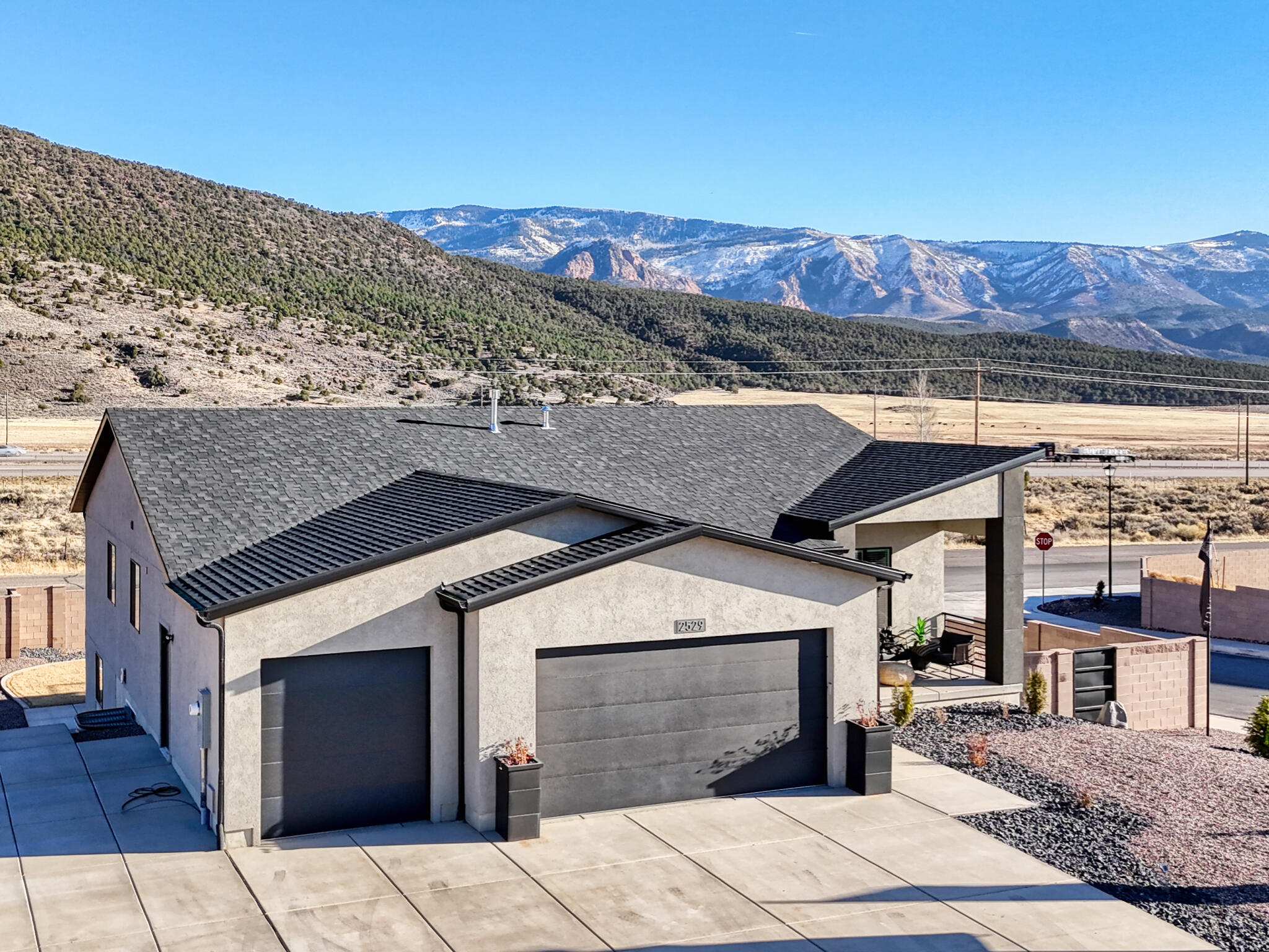 2529 W Black Sage DR
