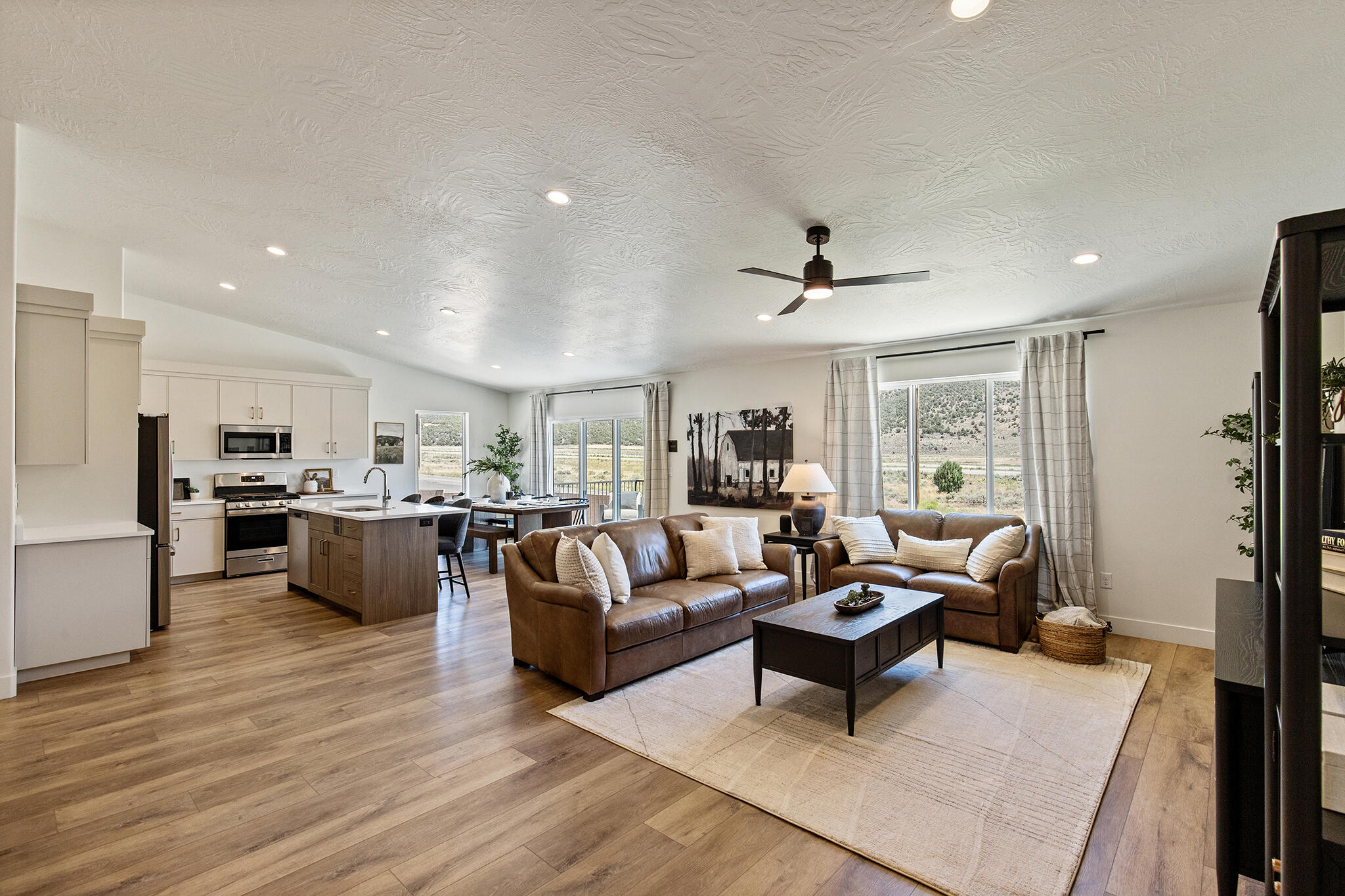 2539 W Black Sage DR