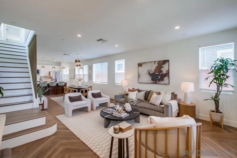 5051 Hawley