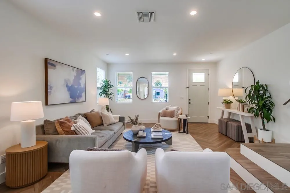 5051 Hawley
