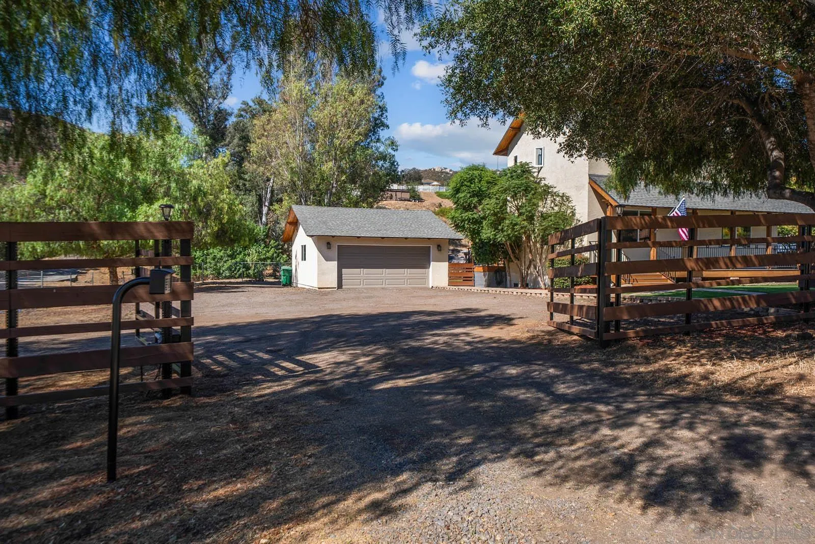 10788 Oak Creek Drive