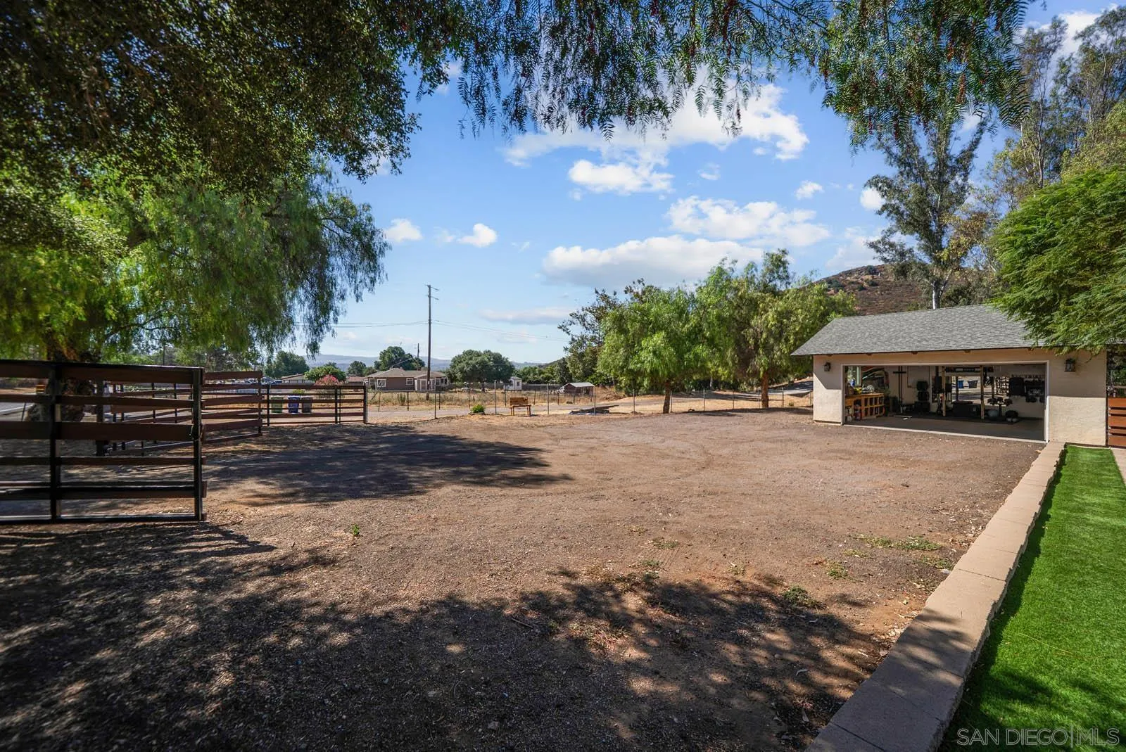 10788 Oak Creek Drive