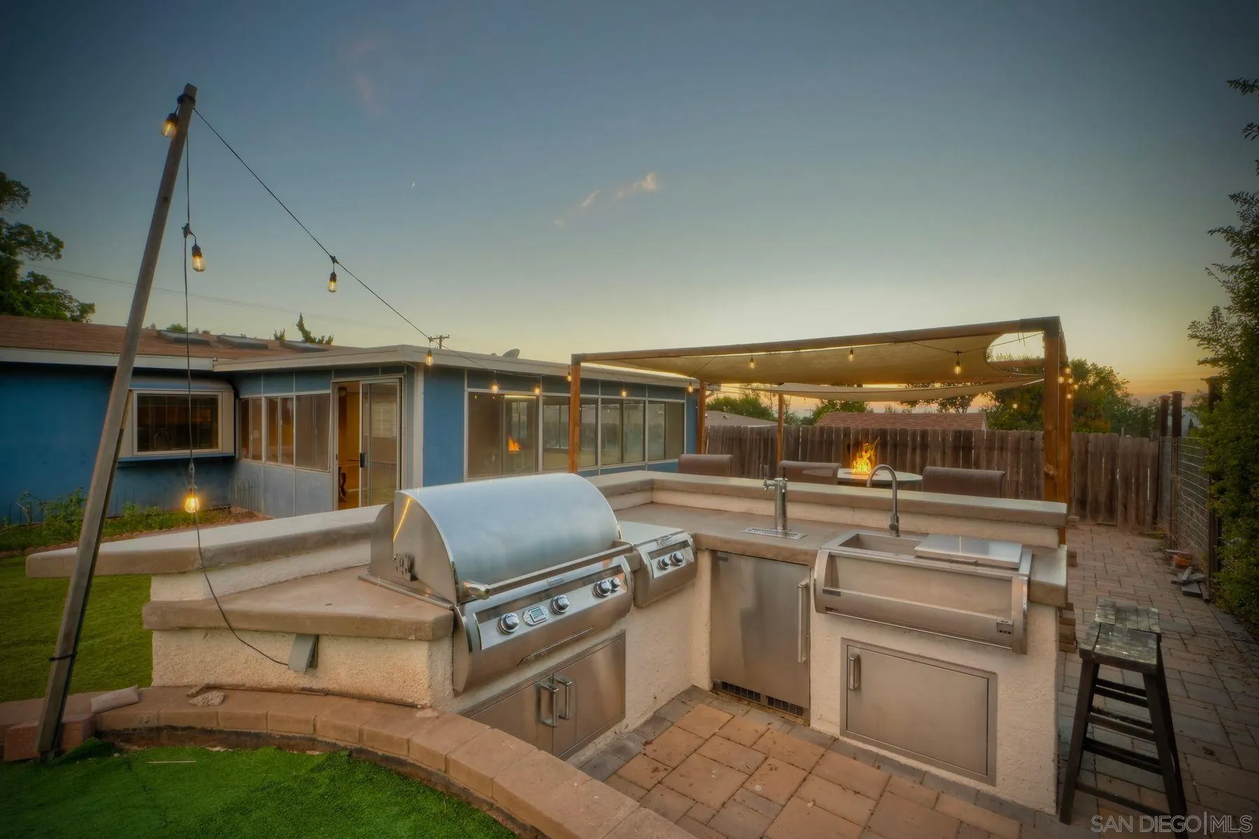 10226 Ramona Dr, San Diego