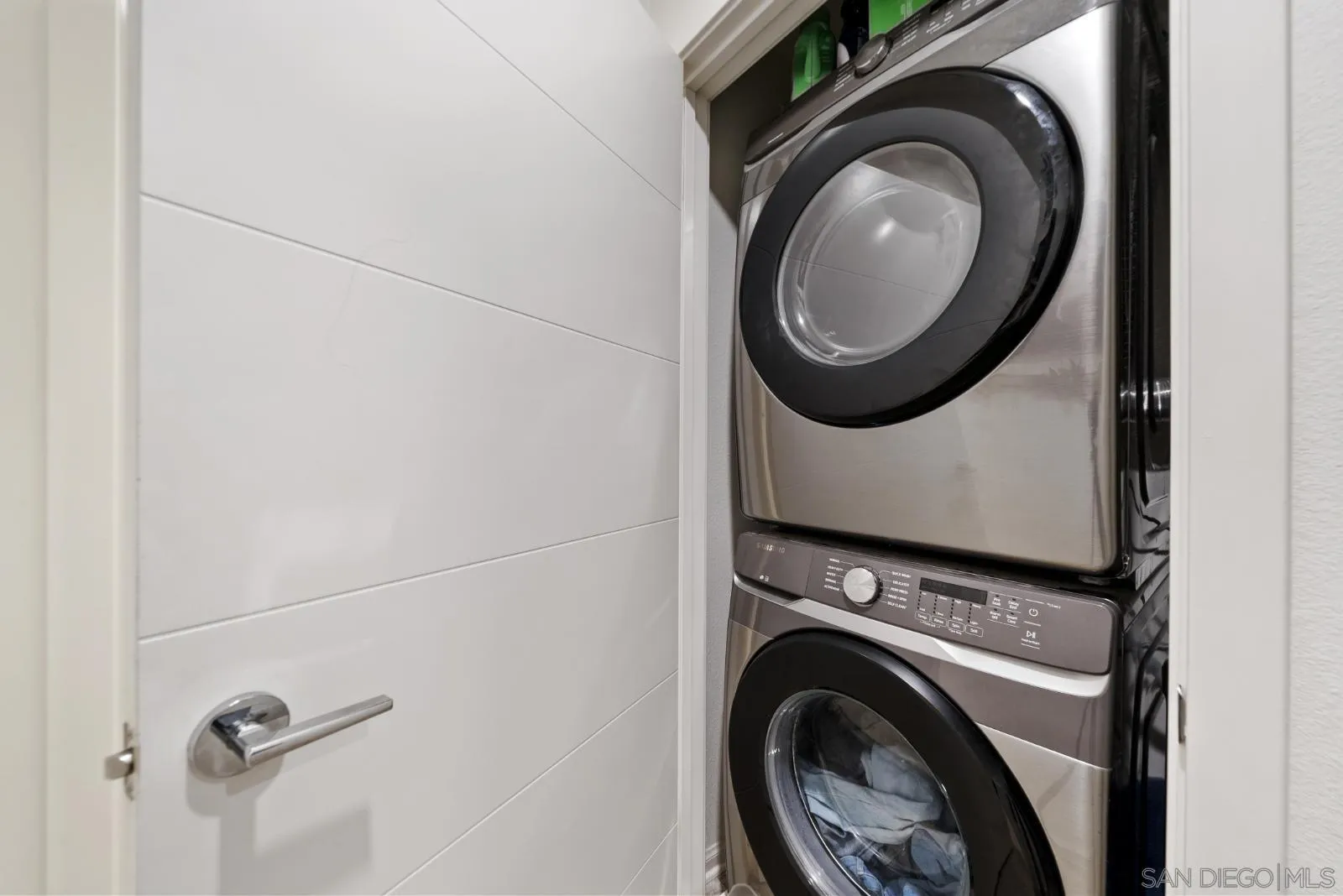 2023 Luzon Ln Unit 2